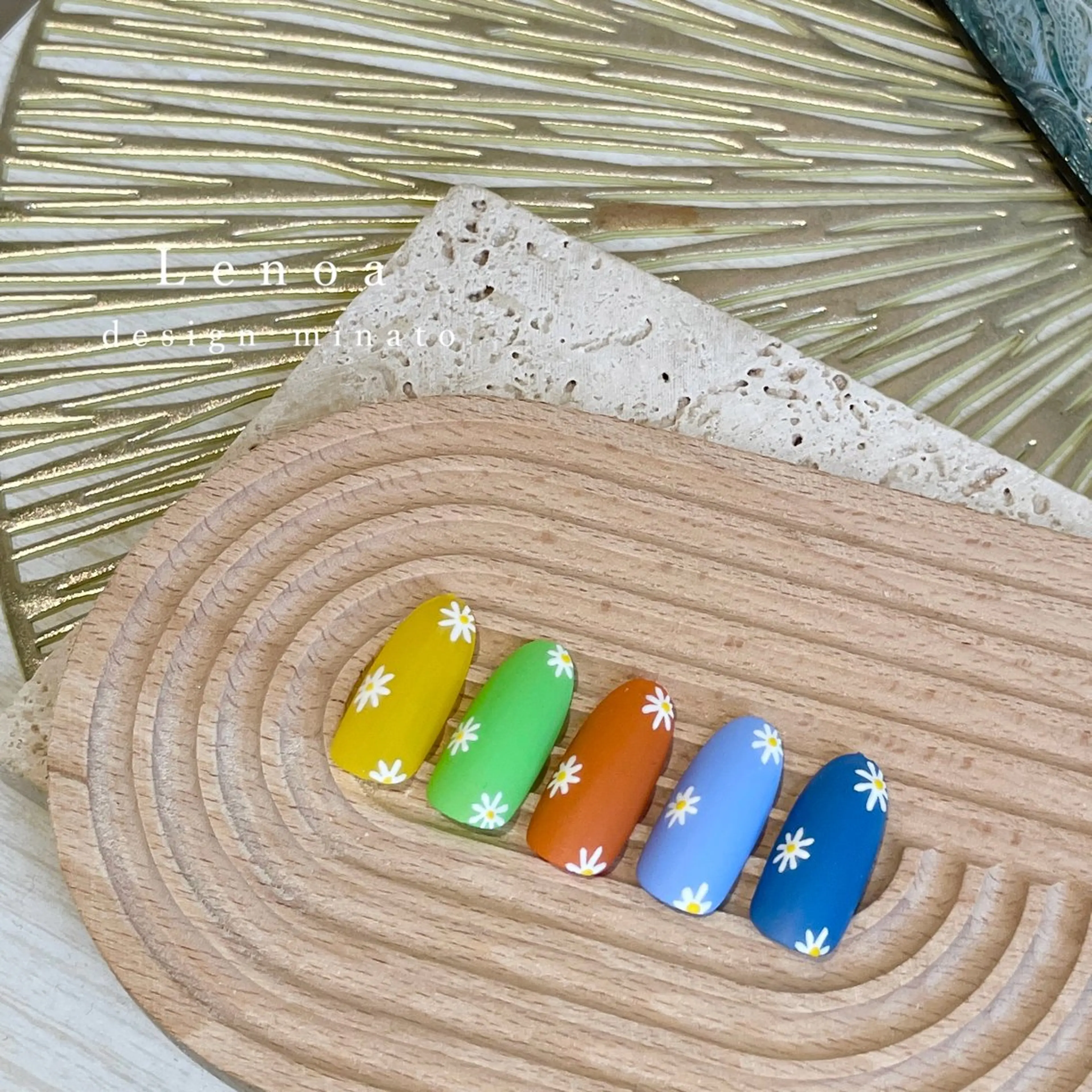 ネイル Lenoa minatoのネイルデザイン