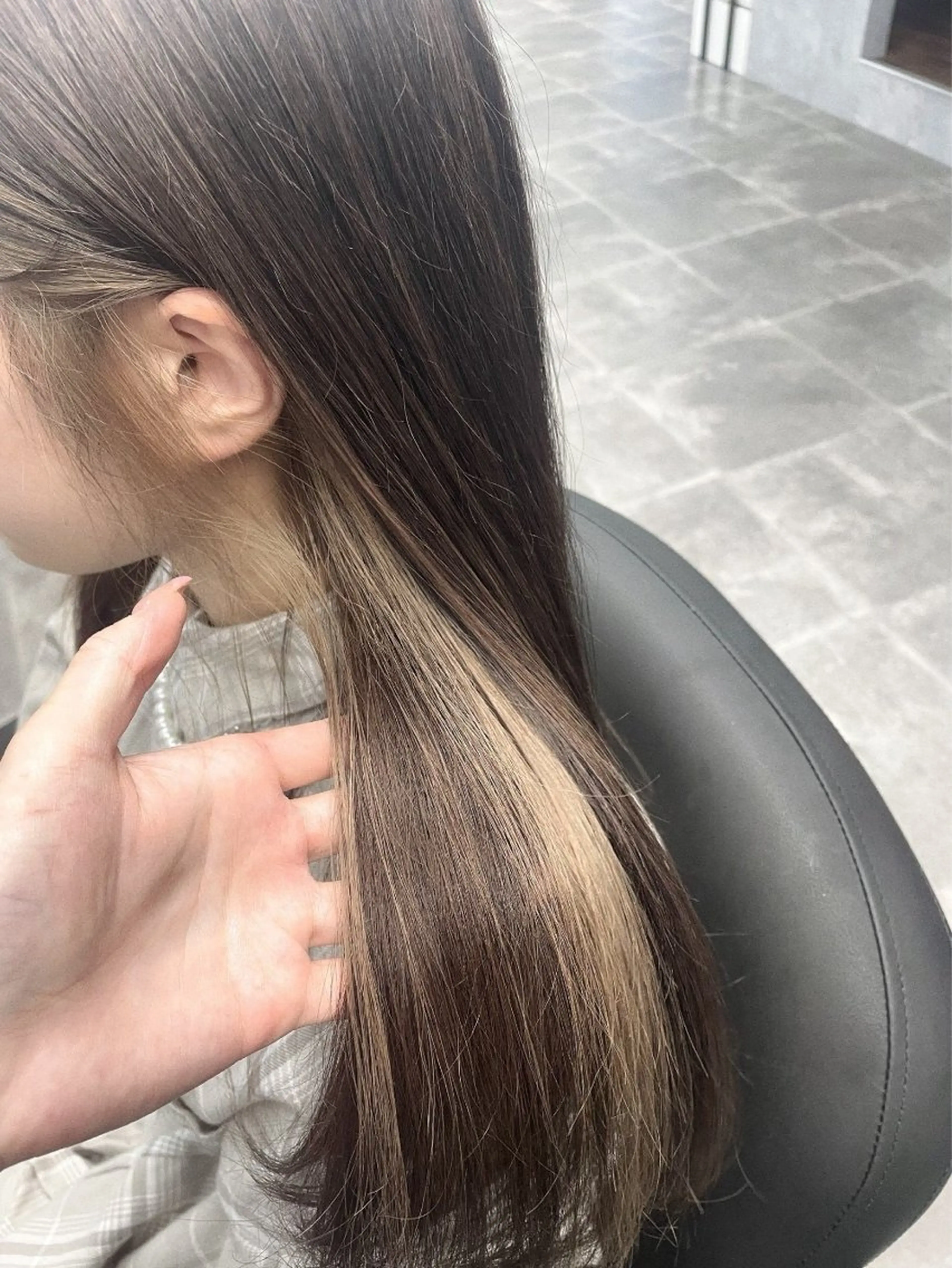 ロング カット ヘアカラー トリートメント 沖丸 凌太のヘアスタイル