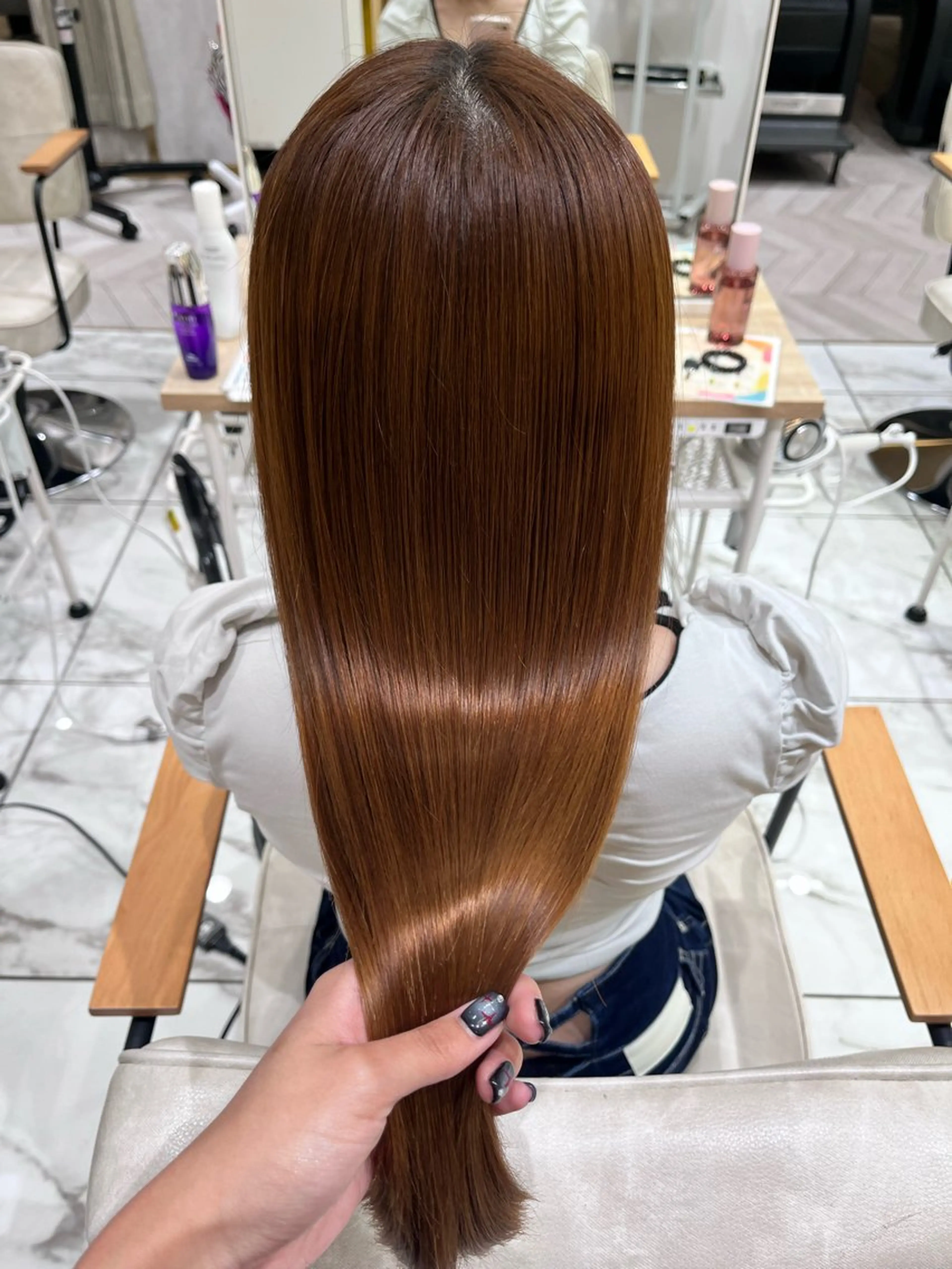 ロング トリートメント ∴Sanae. ∴ トータルビューティーのネイルデザイン