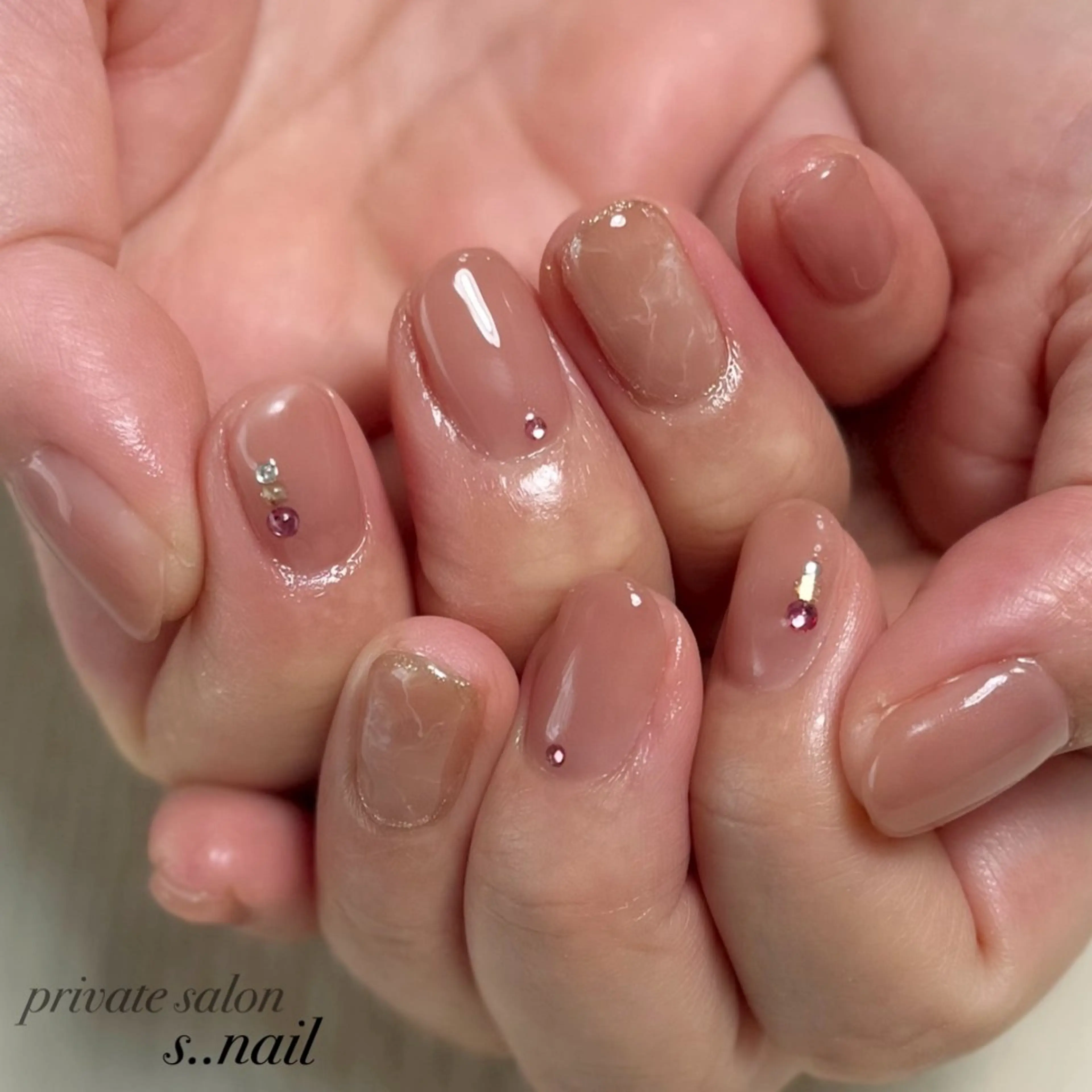 ネイル ブラウン 大理石ネイル(マーブル) ピンク ハンドネイル フットネイル s..nail / MORITAのネイルデザイン