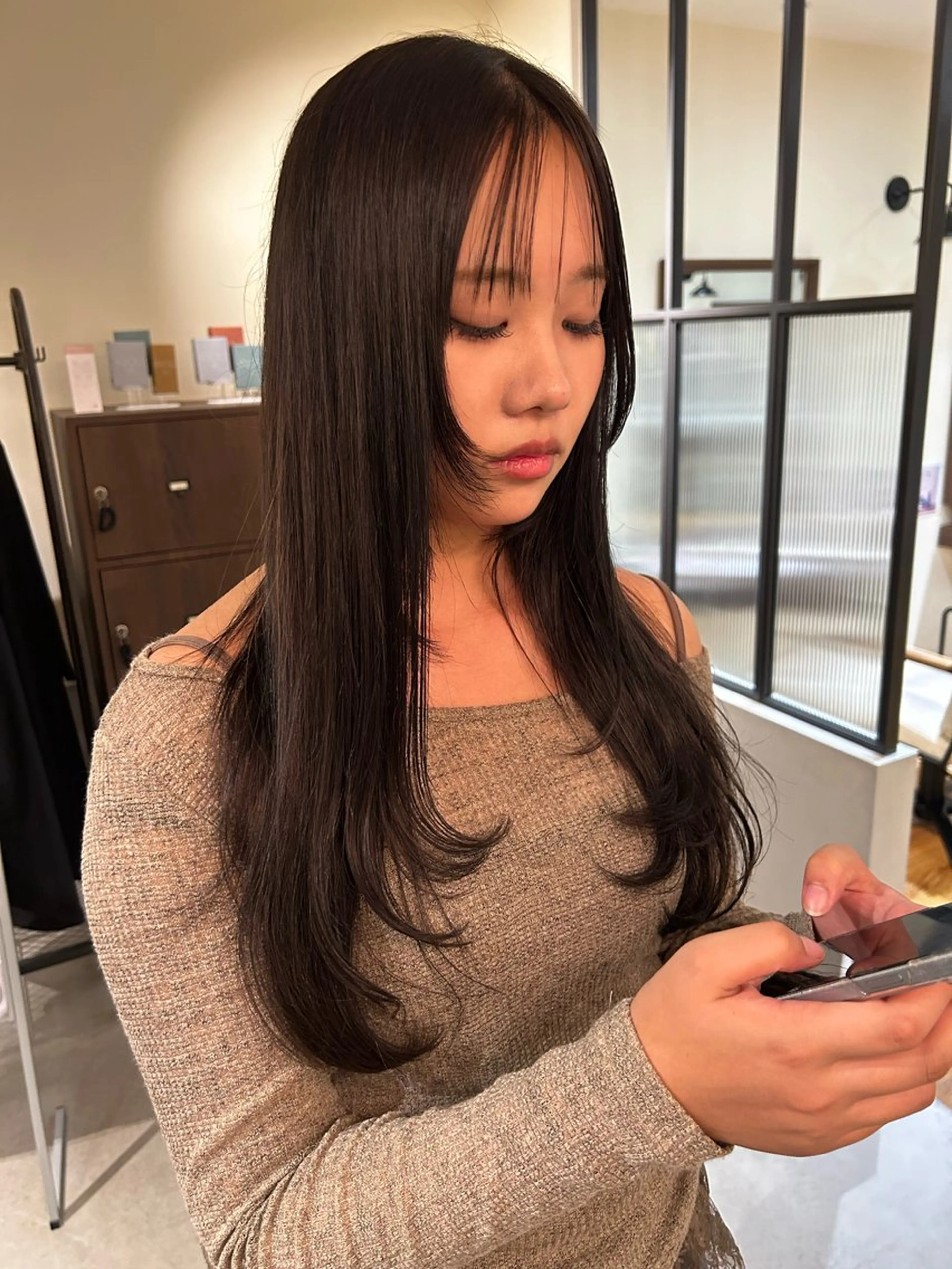 ロング ロングレイヤー レイヤーカット ロング kaguyahime doui所属・透明感カラー/ミヤタ ヒビキのヘアスタイル