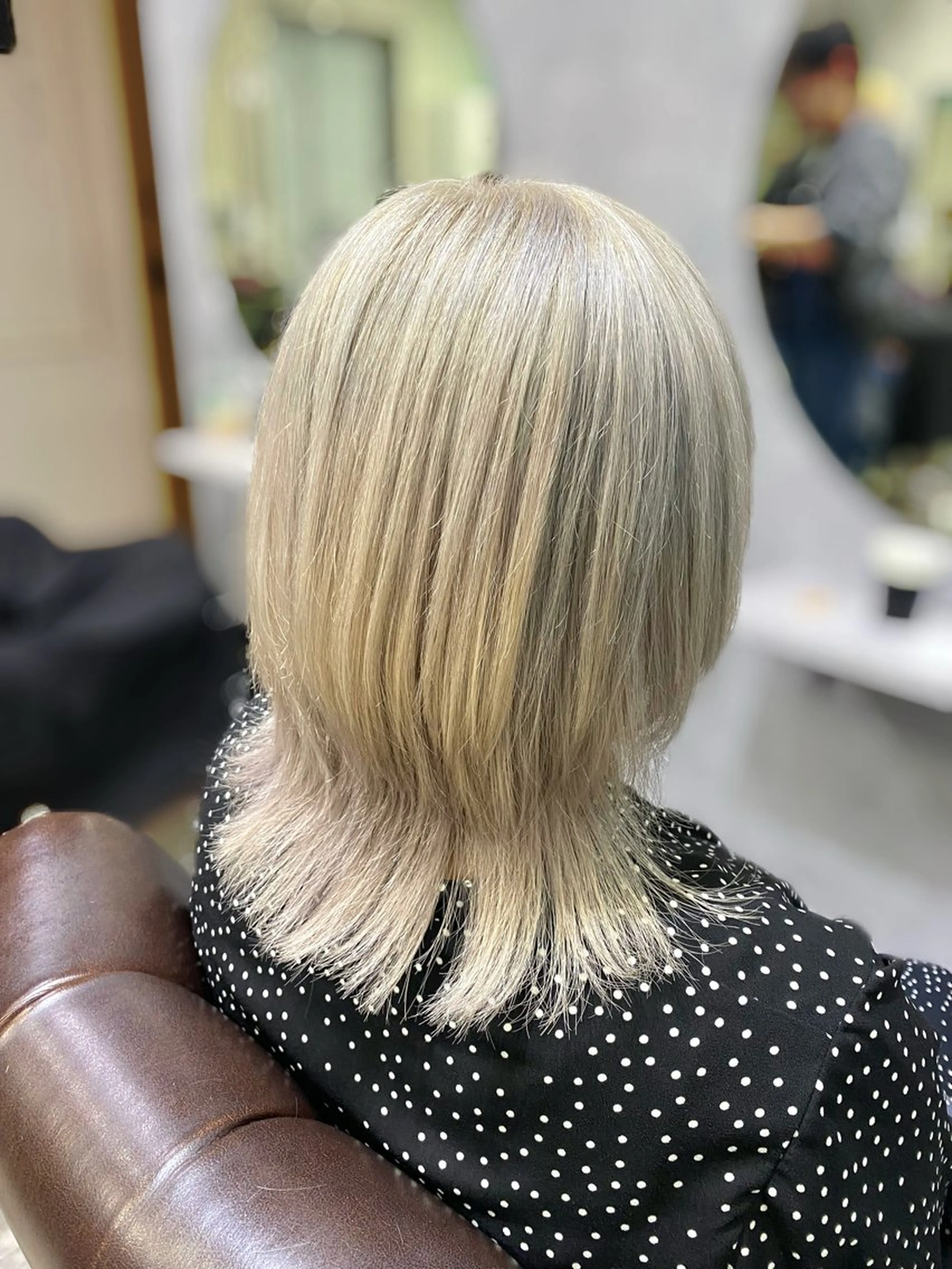 セミロング カラー GLADGE池袋所属・レイヤーカット ショート/宮本洋介のヘアスタイル