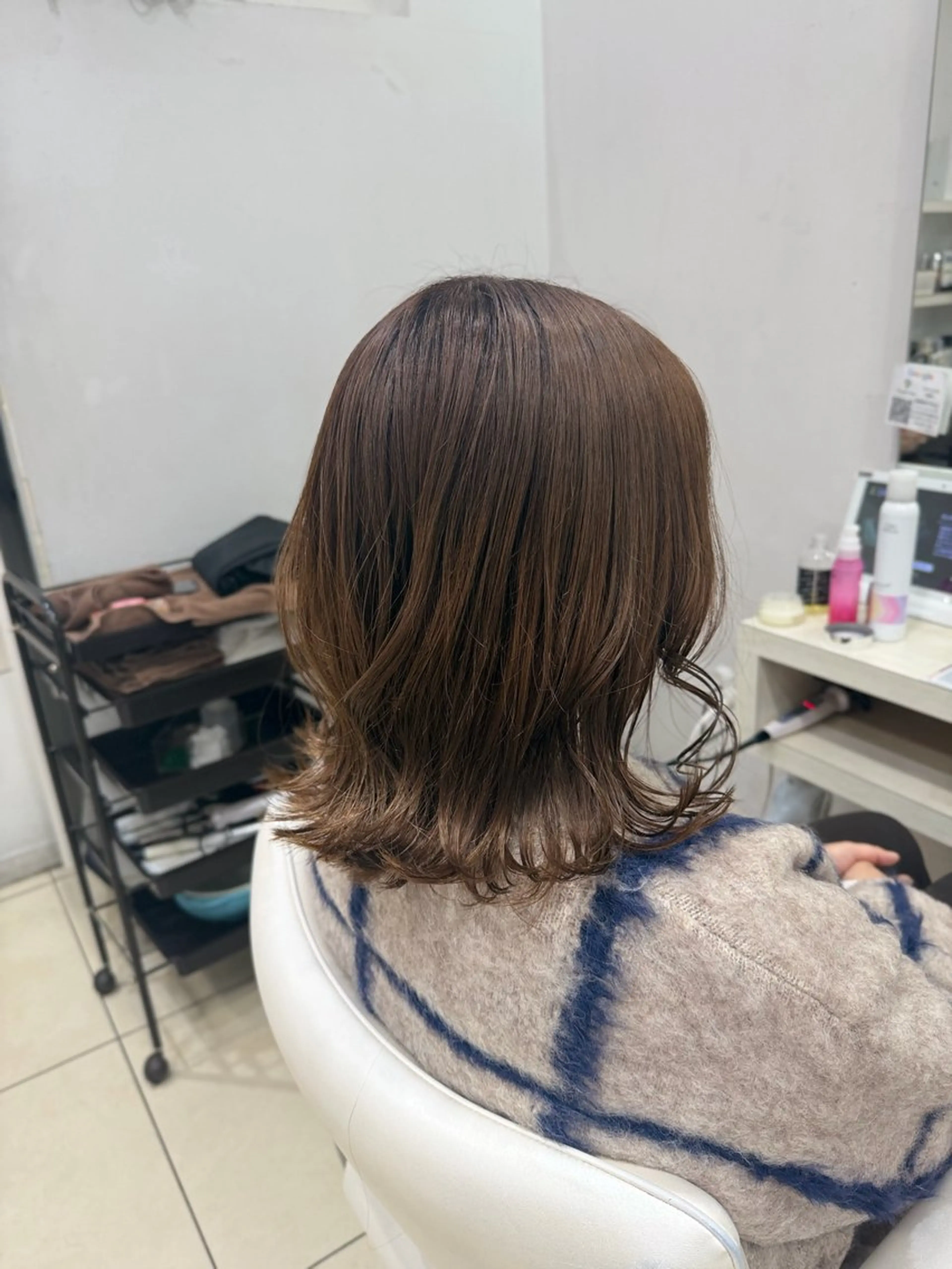 ミディアム カラー ベージュカラー ミルクティーベージュ カット ヘアカラー 🤎ベージュカラー/ 髪質改善/山岸🤎のヘアスタイル