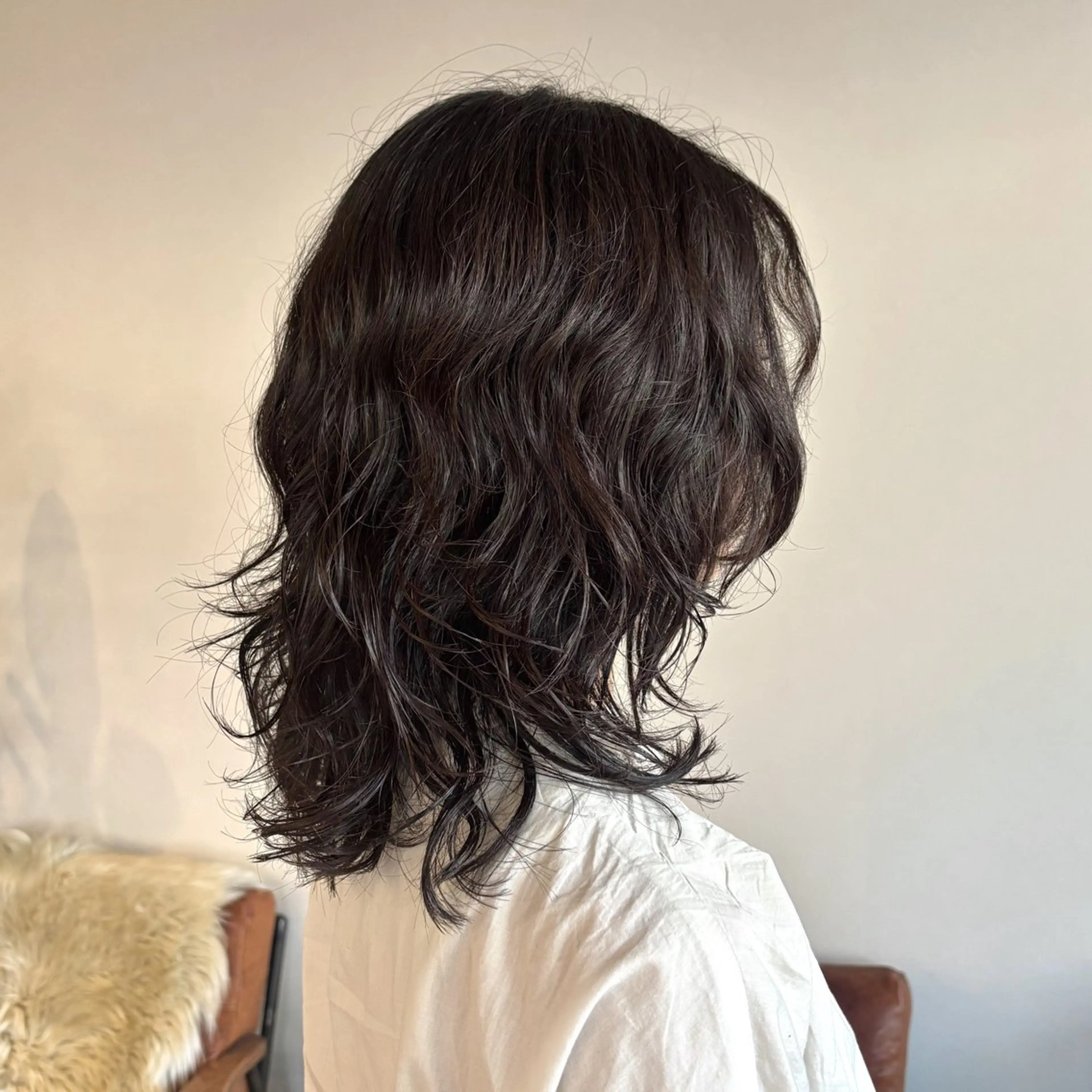 ミディアム ミディアムパーマ レイヤーカット カット MASHU Grandvase所属・めい/透明感カラー /似合わせカットのヘアスタイル