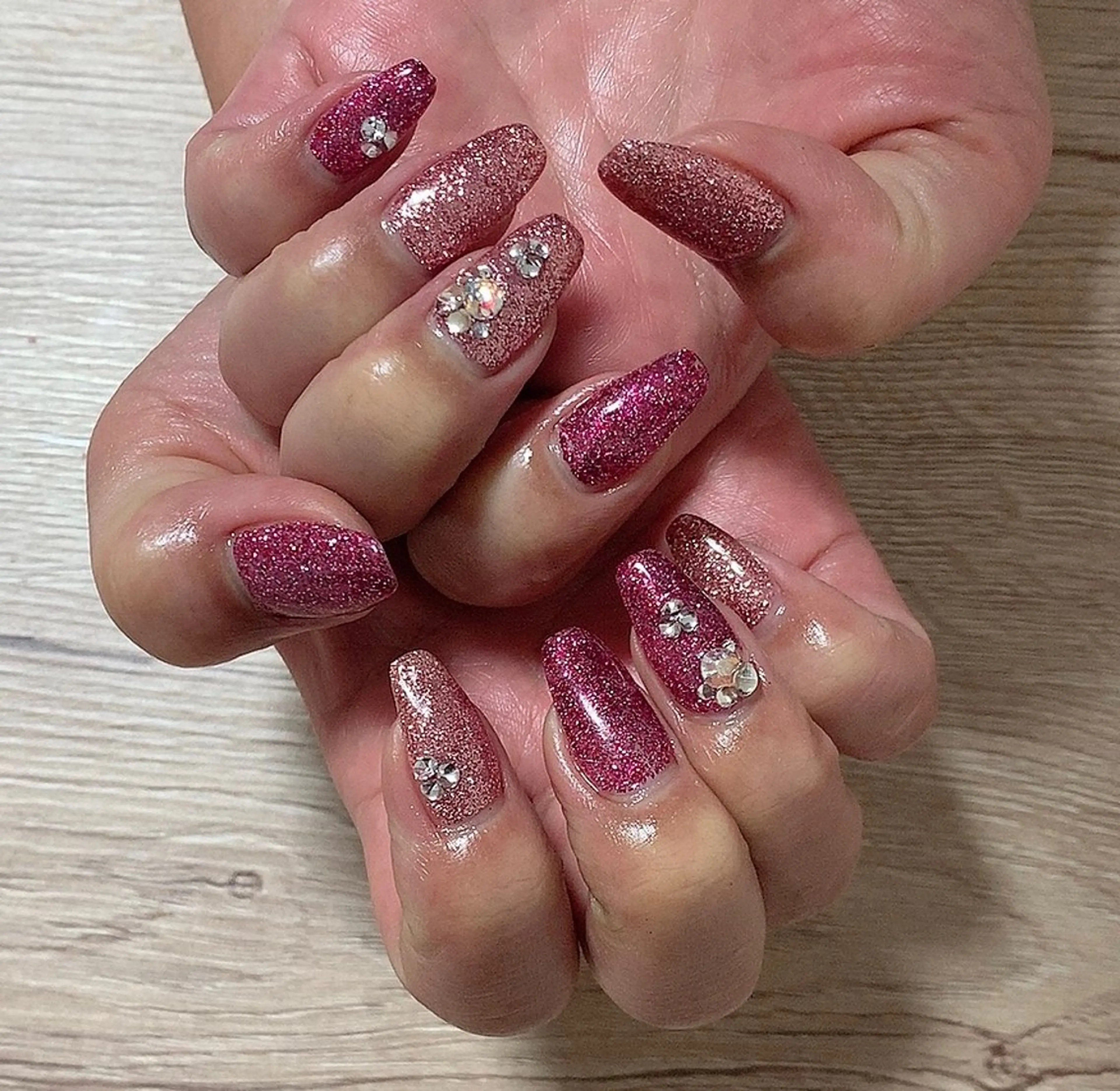 ネイル MINAMI nailsのネイルデザイン