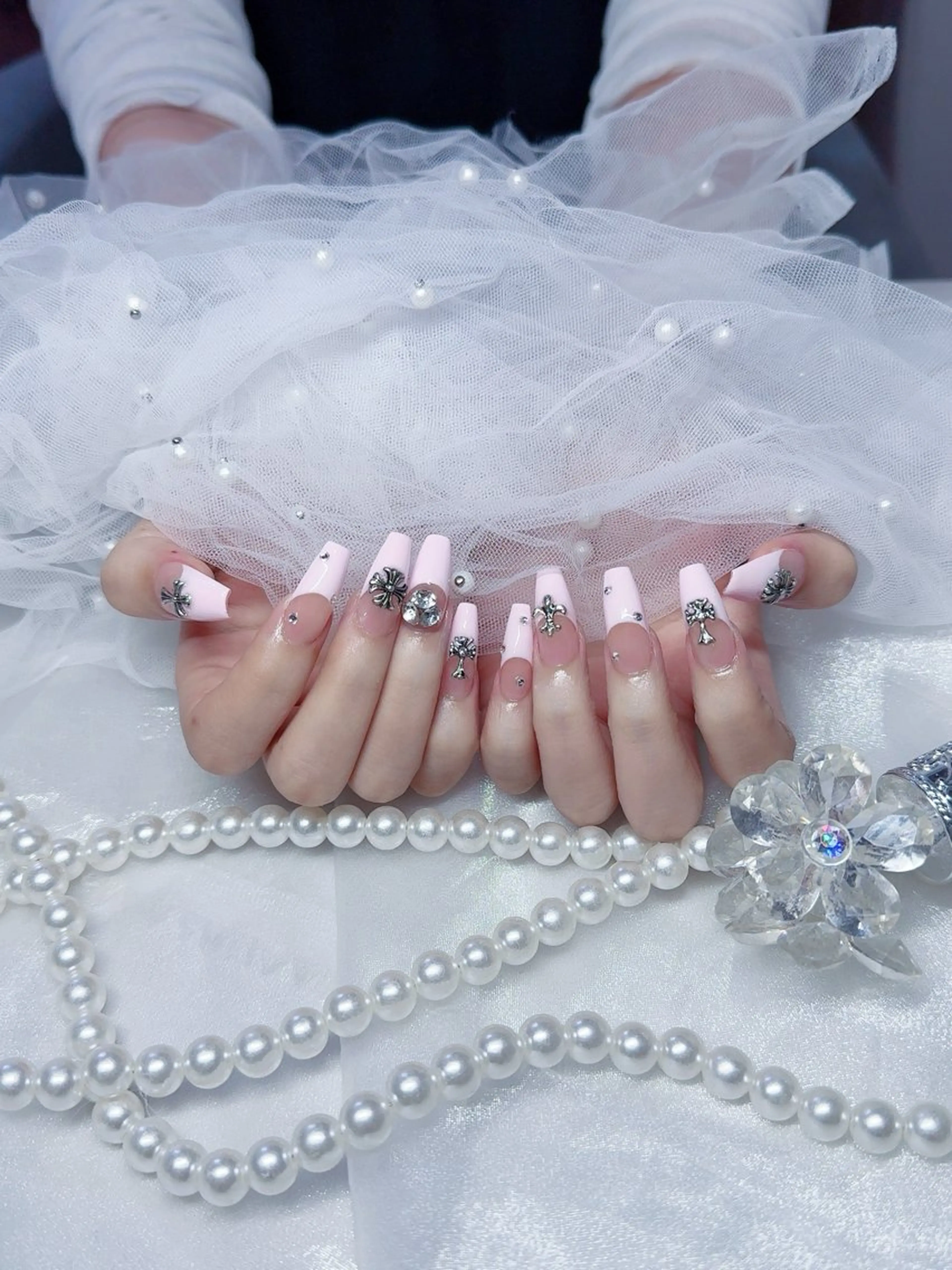 ネイル ハンドネイル Yudia Minoriのネイルデザイン