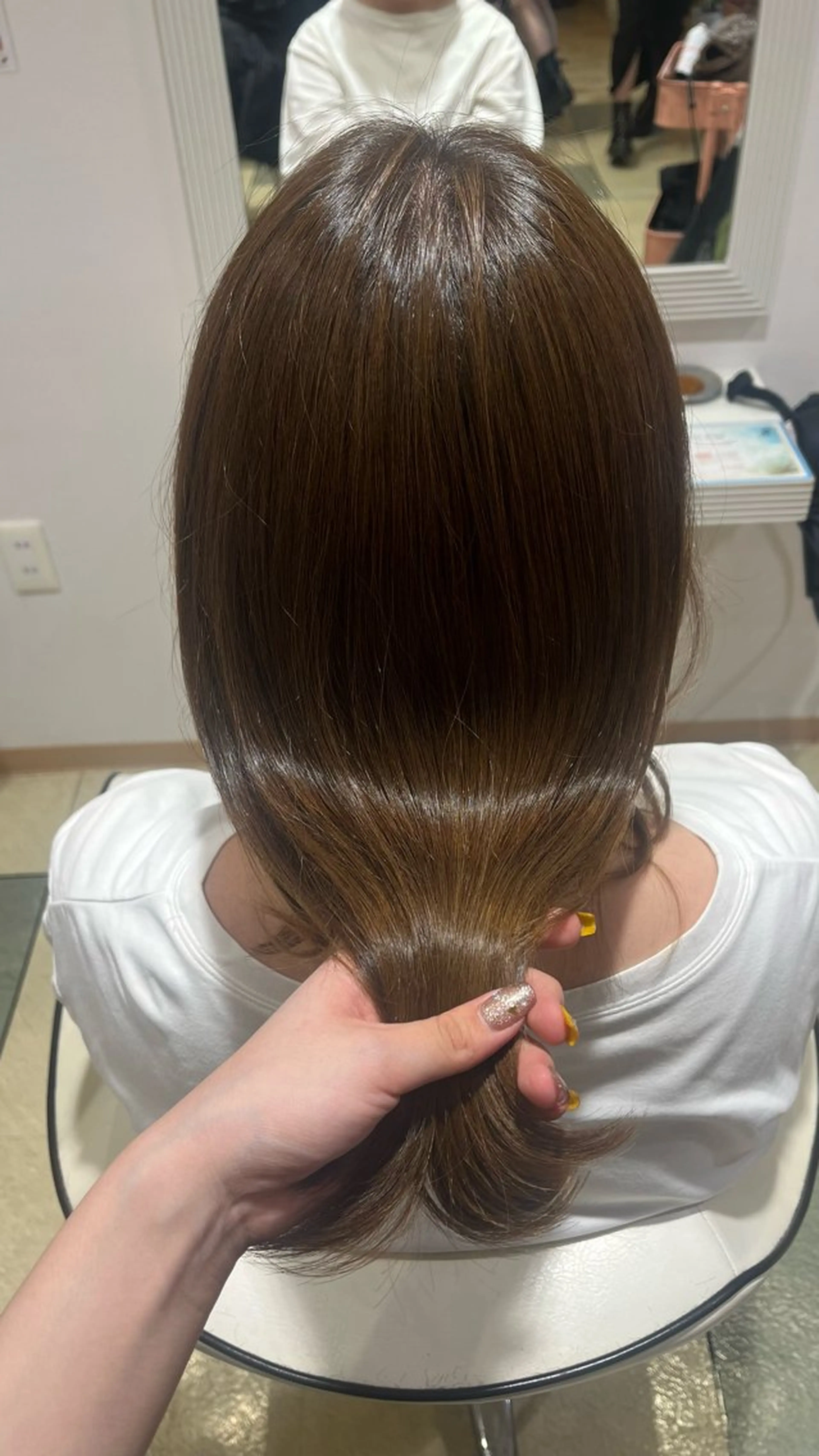 ロング カラー ベージュカラー⌇﻿ くびれヘア.𐙚心音のヘアスタイル