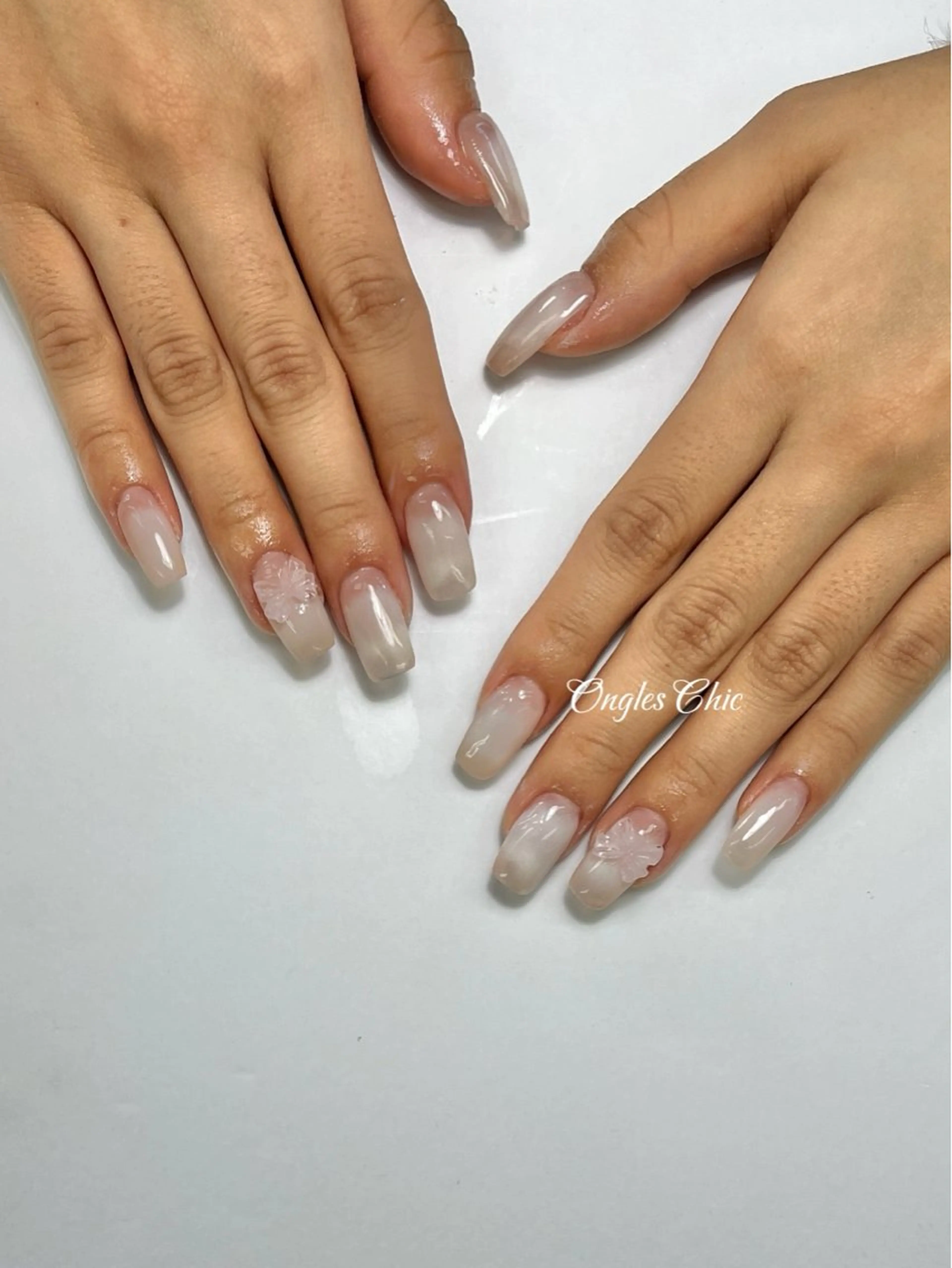 ネイル ongles chic24時間営業のネイルデザイン