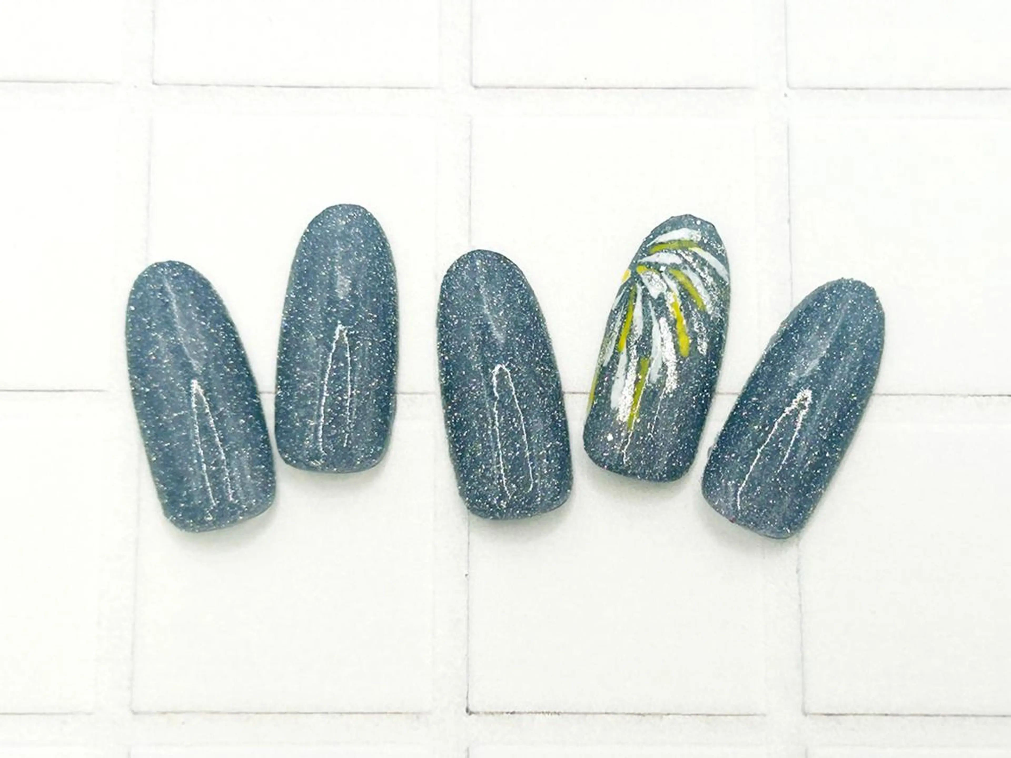 ネイル ハンドネイル orbe 立石のネイルデザイン