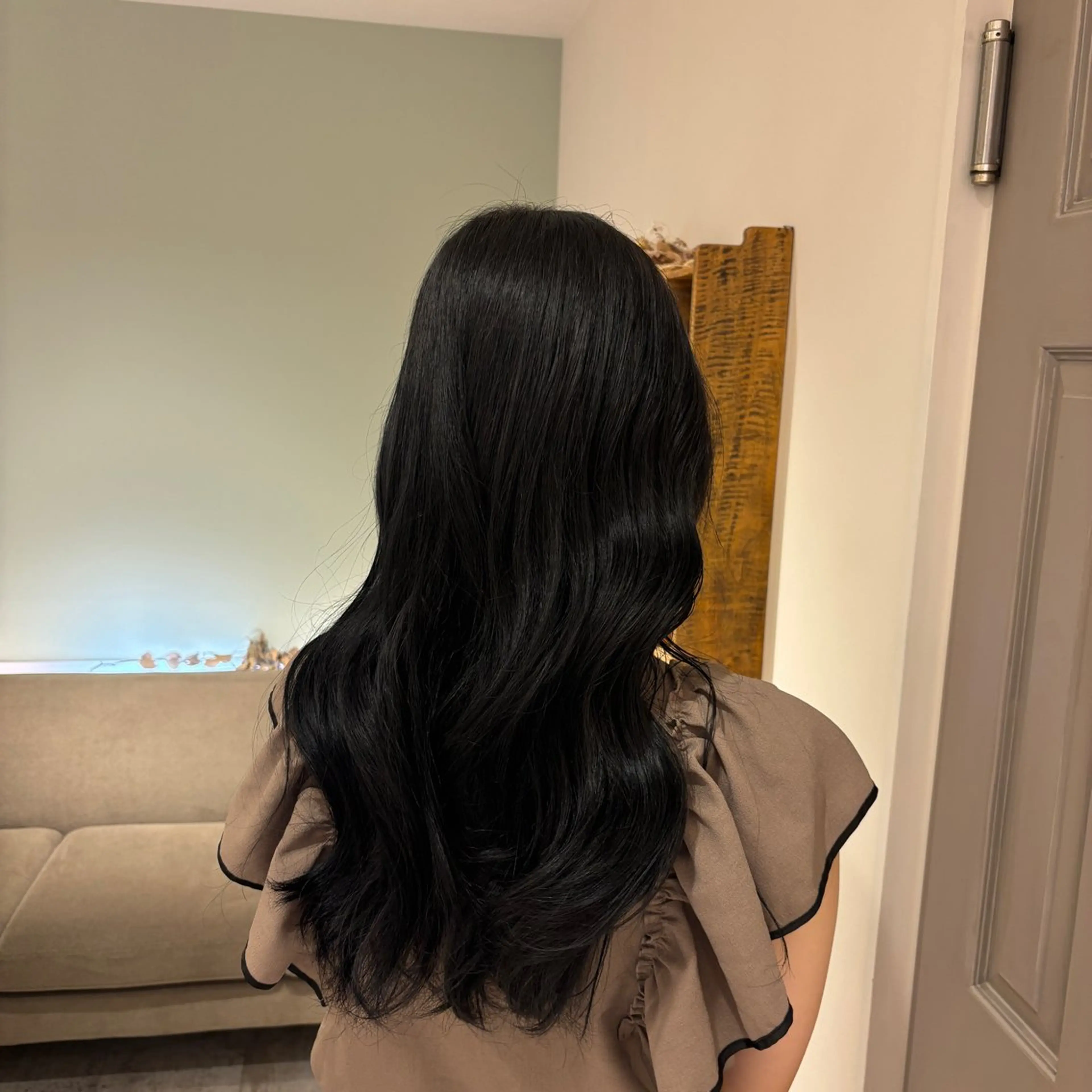 ロング カラー 上村 七海のヘアスタイル