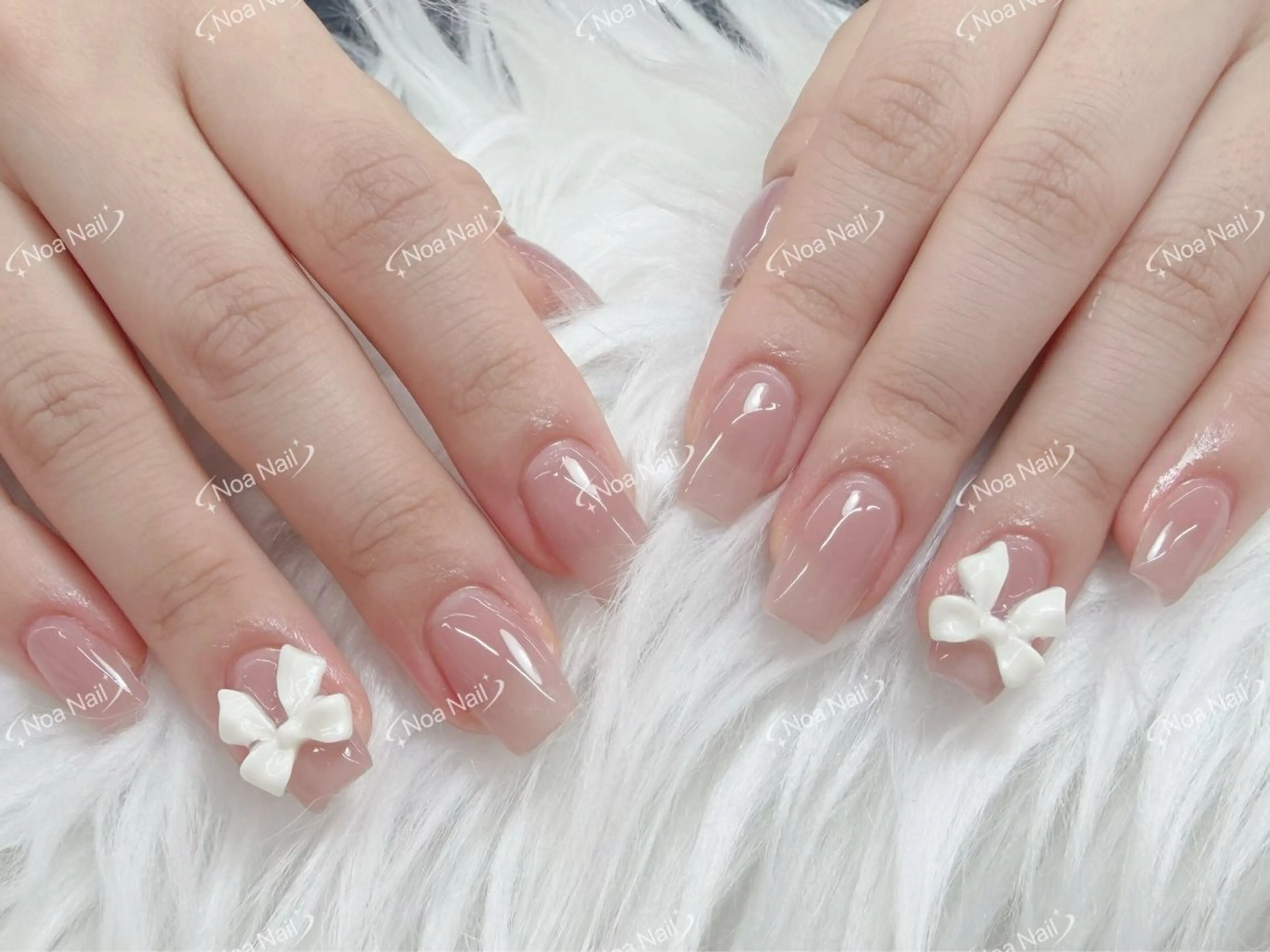 ネイル 成人式 フレンチネイル 韓国ネイル マグネットネイル 持ち込み ハンドネイル Noa Nail みつきのネイルデザイン