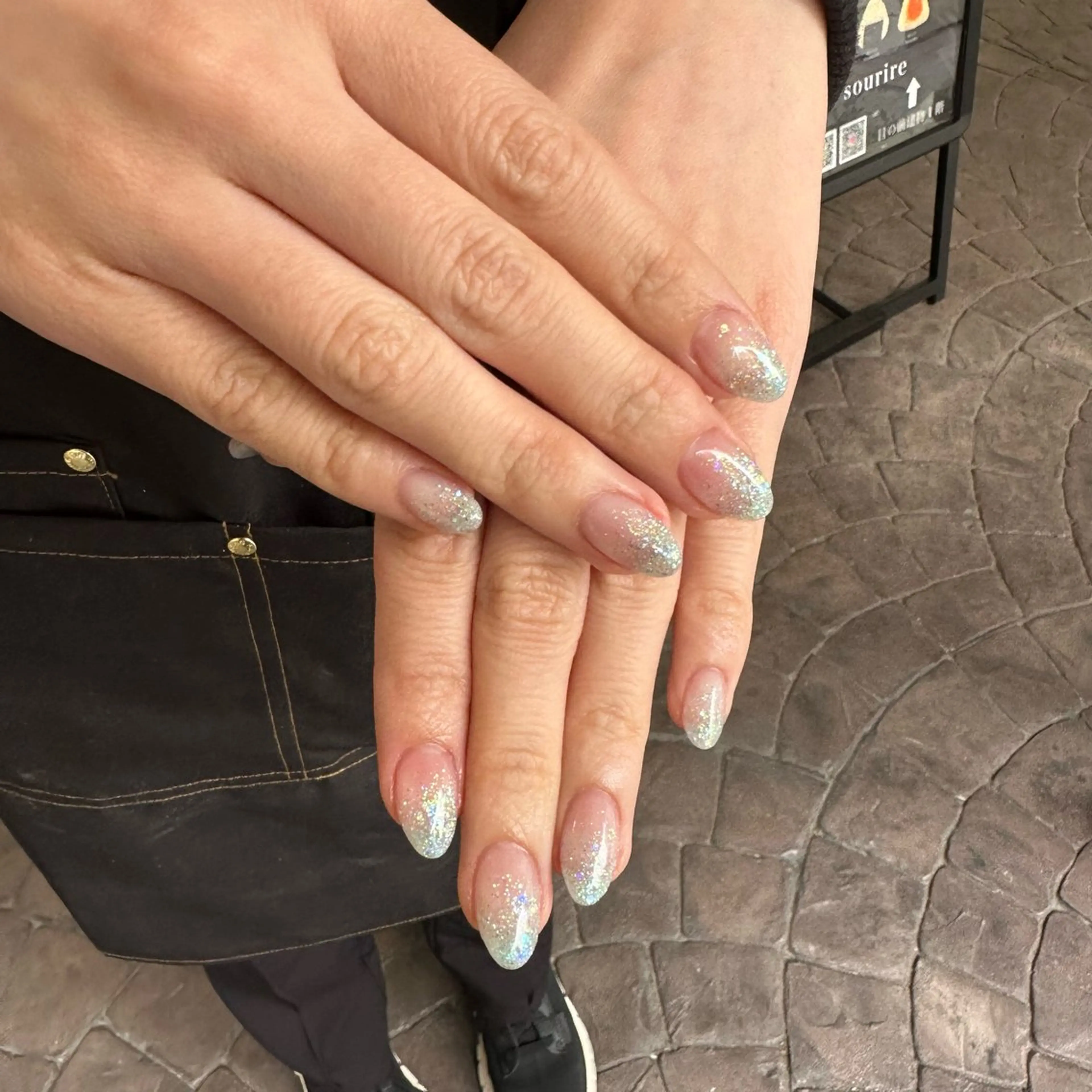 ネイル グラデーション ラメ(グリッター) ラメグラデーション ATELIERHARLOW所属・nailist MOEのネイルデザイン