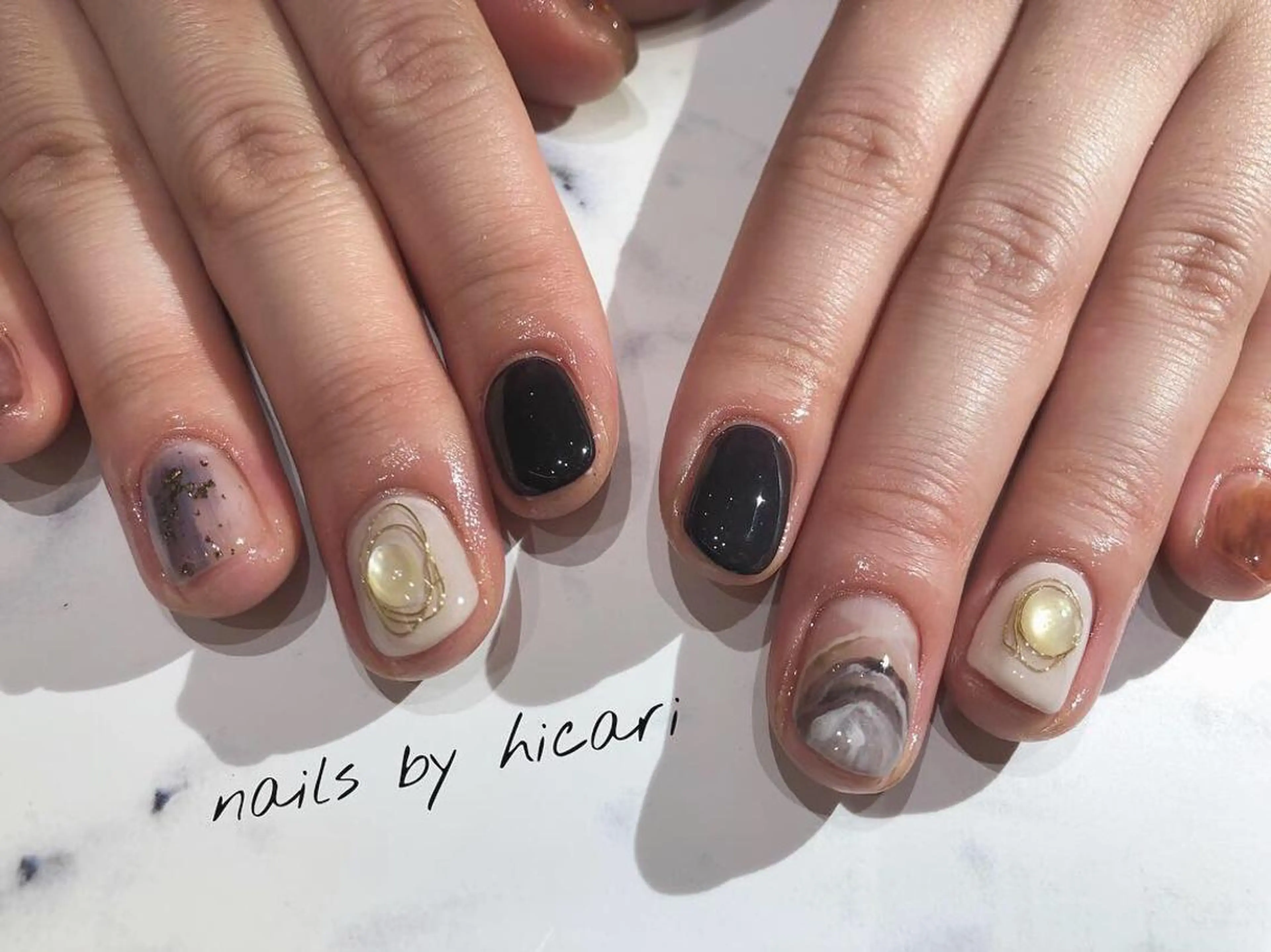 ショート カラー キッズ ネイル マツエク・マツパ ハンドネイル illum hicariのネイルデザイン