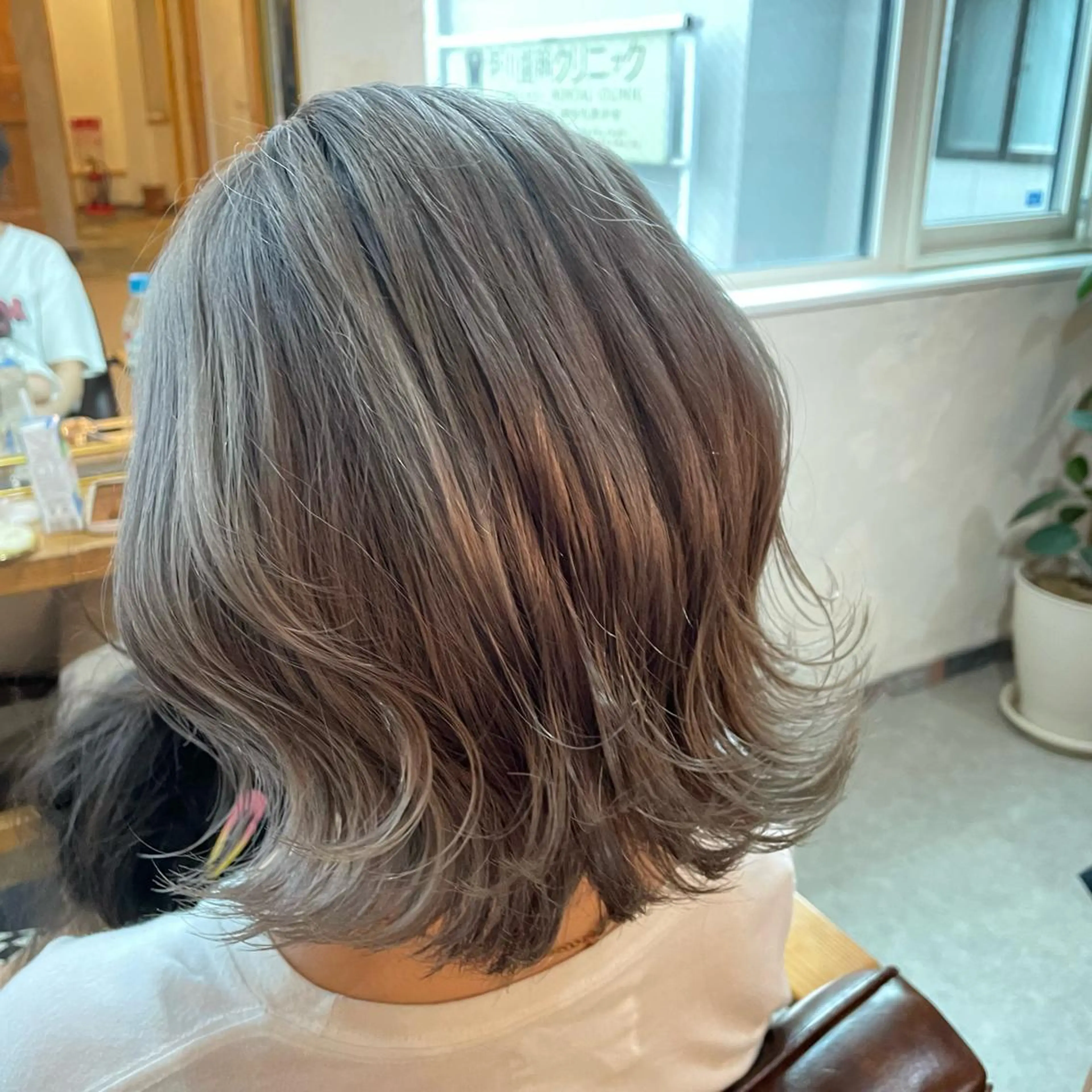 ミディアム カラー ヘアカラー トリートメント 🌼RIKA🌼レデ ィース専門💖のヘアスタイル