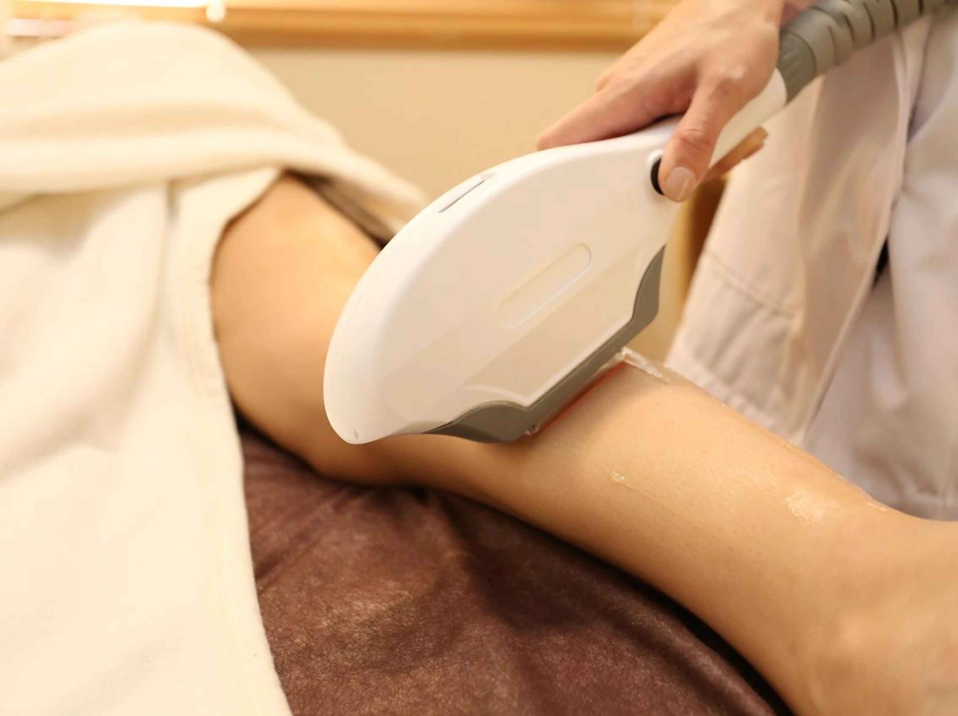 ハイブリッド光脱毛【VIO　ALLオフ】または【Vラインはナチュラルに残してIOオフ】の写真