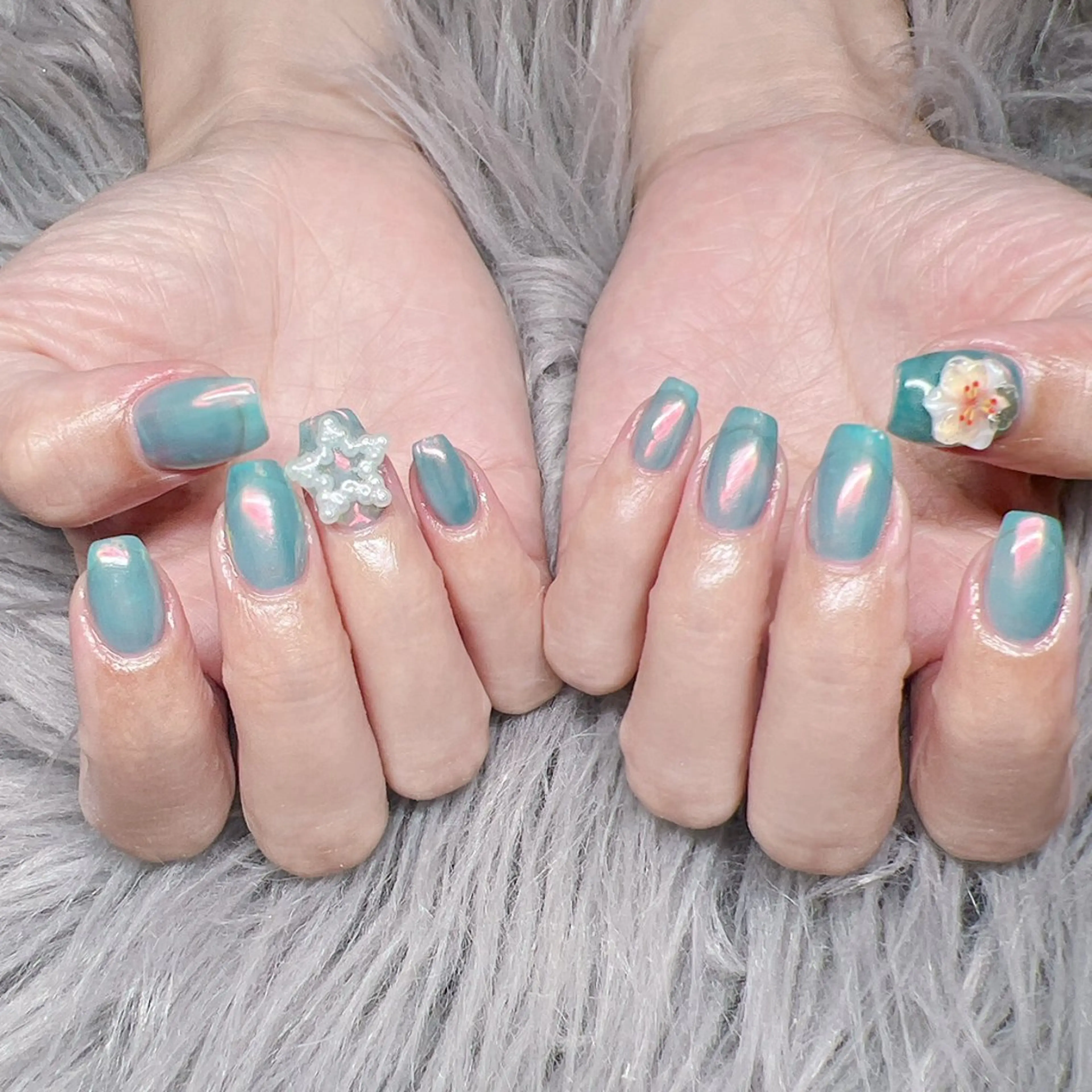 ネイル 個室ネイルサロンDolly  Girl〜ドーリーガール〜所属・DollyGirl KYOKOのネイルデザイン