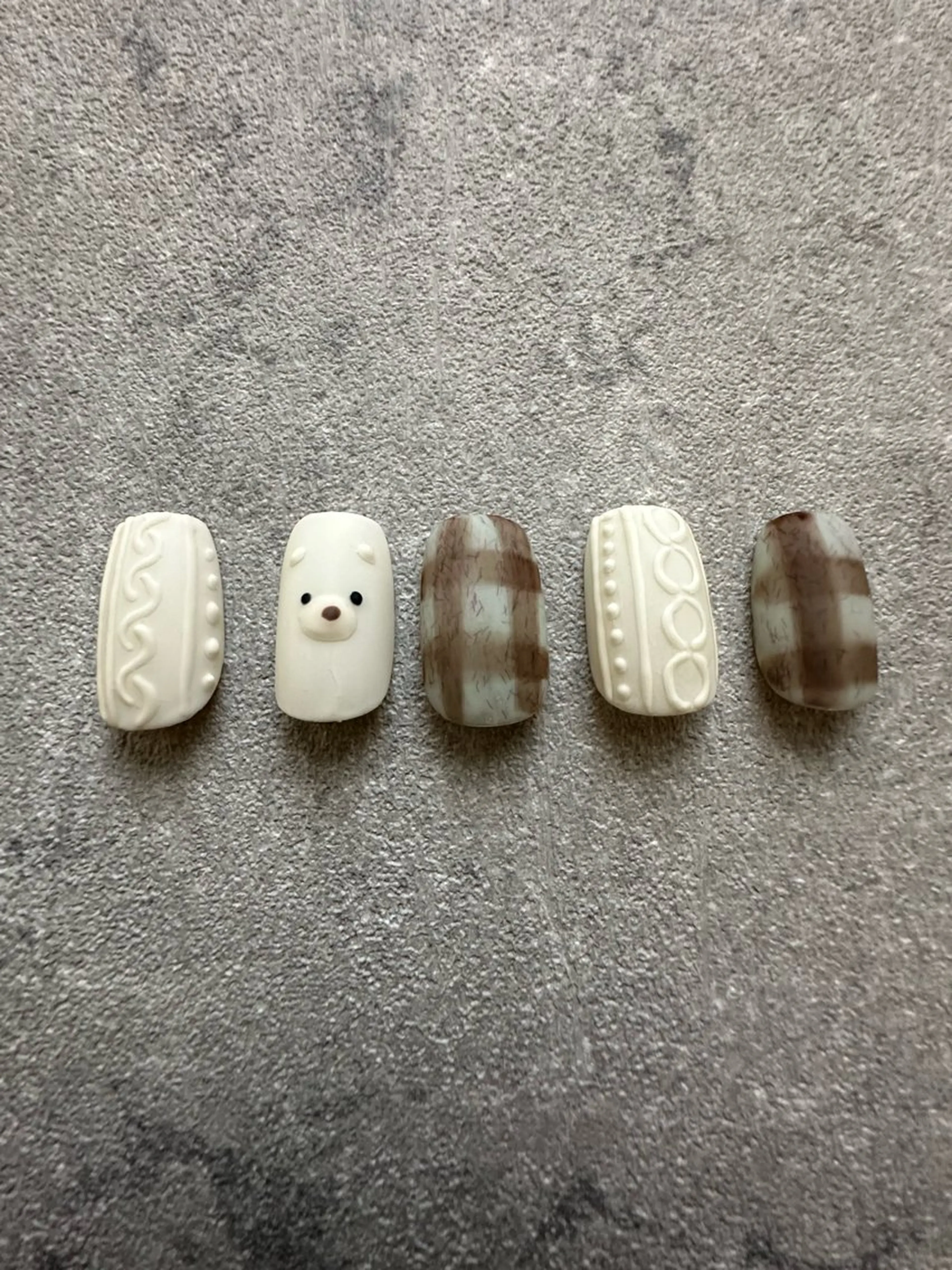 ネイル ネイルルーム103 マイコのネイルデザイン