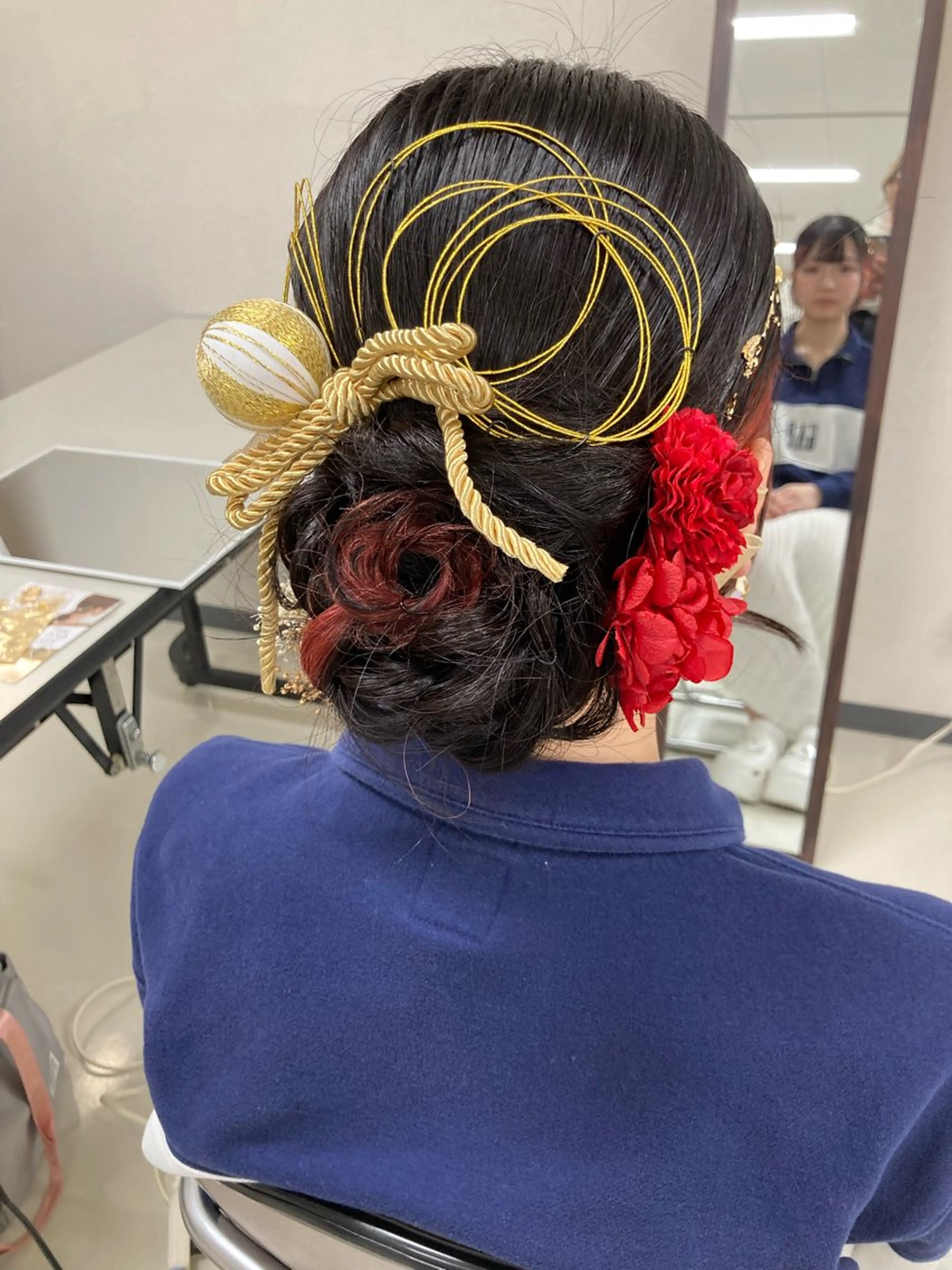 セミロング ヘアセット 中野 紹江のマツエク・マツパデザイン