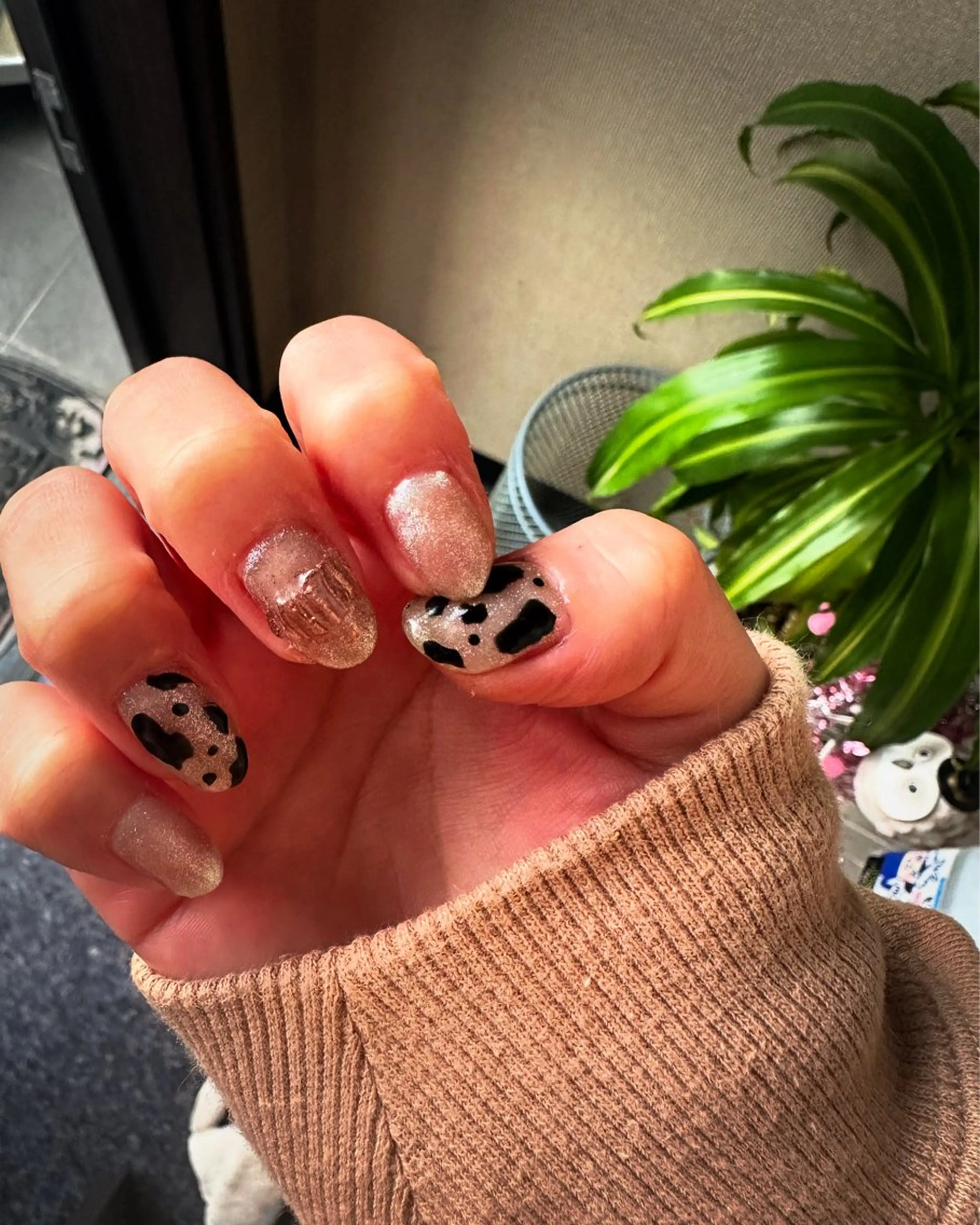 ネイル e.nail所属・🍎吉田 恵里🍎のネイルデザイン