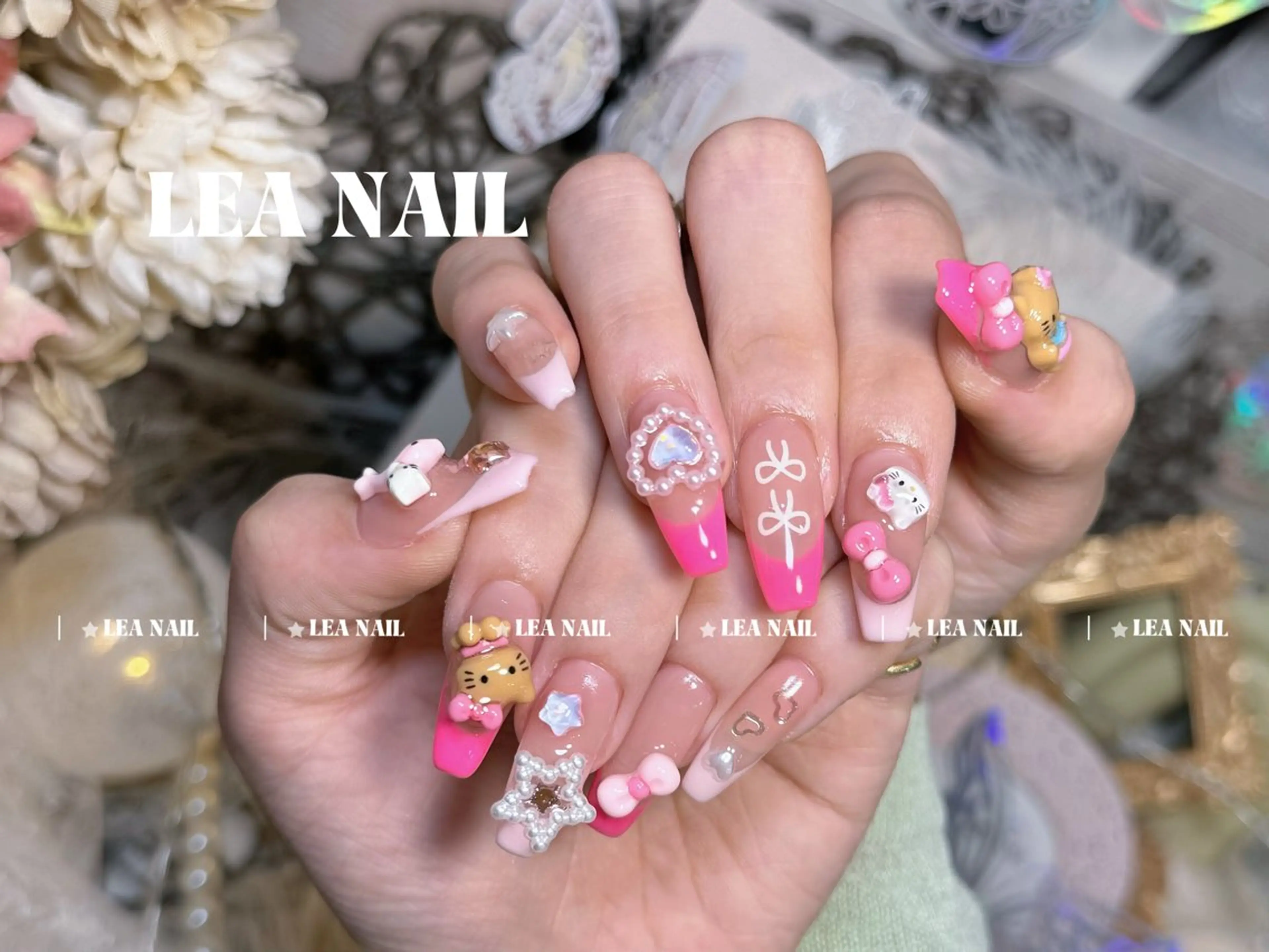 ネイル フレンチネイル ハート リボン Lea NAILsalon所属・Le’a NailSalonのネイルデザイン