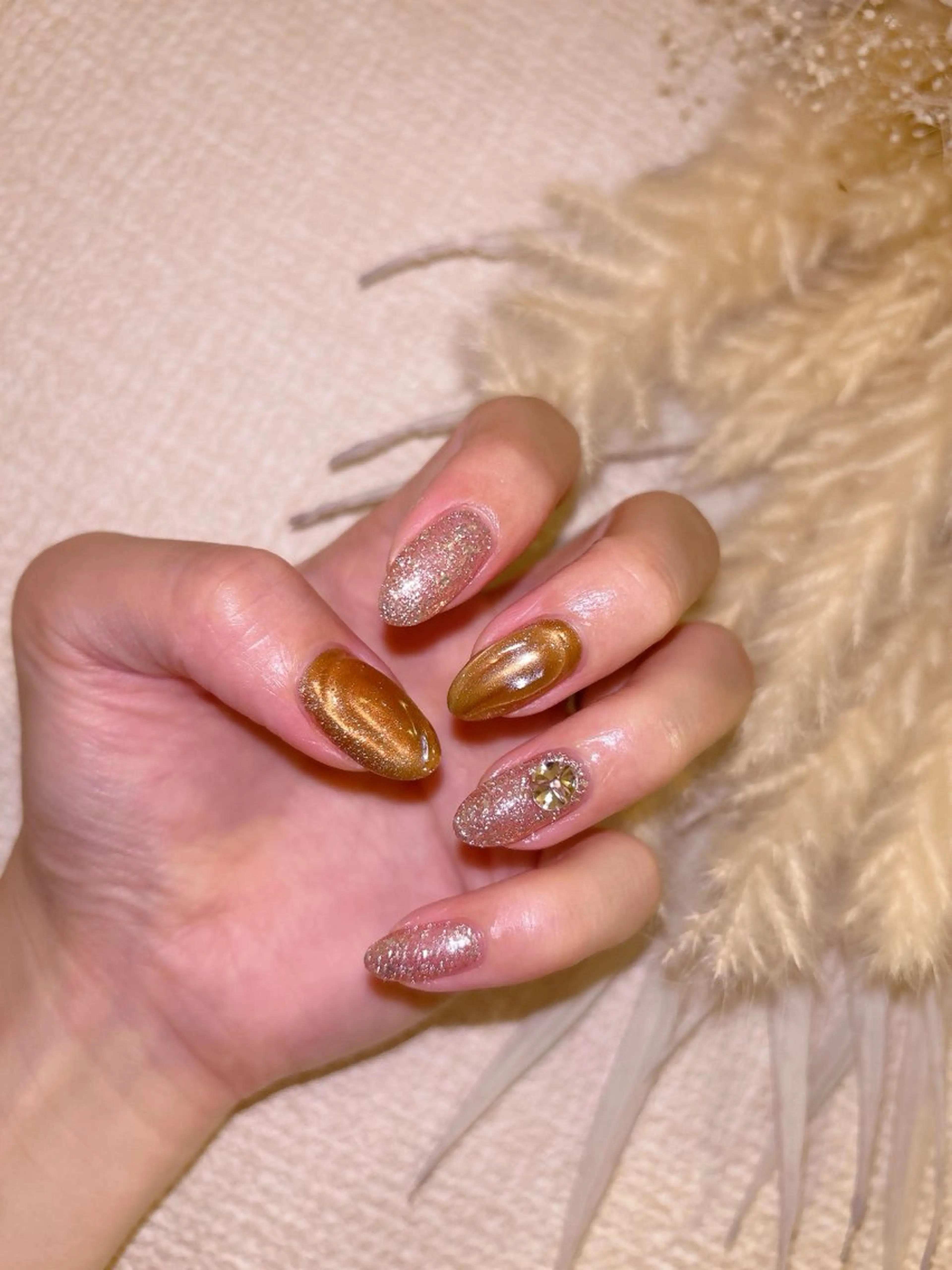 ネイル ストーンネイル ハンドネイル Moon's🌙💅 Shioriのネイルデザイン