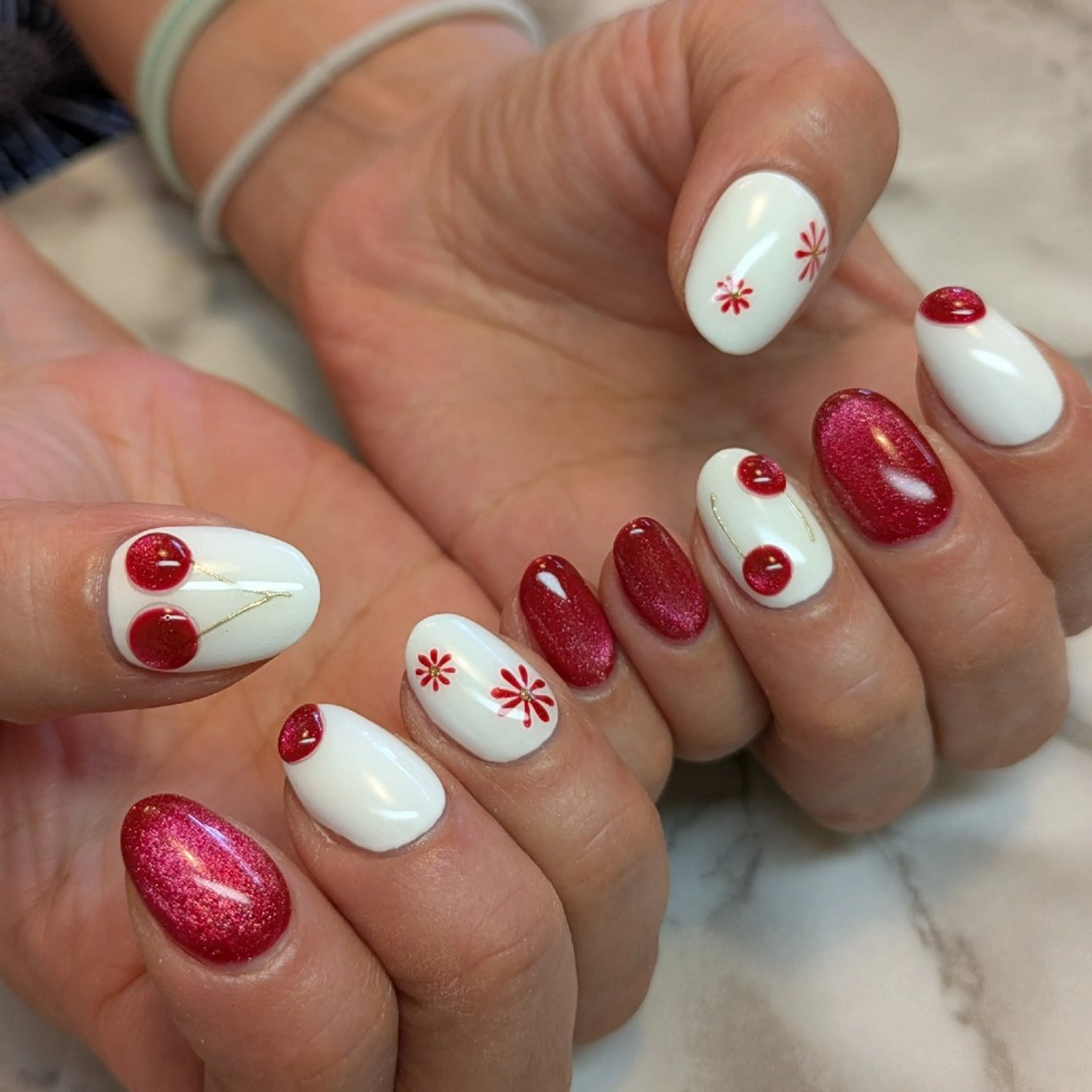 ネイル ジェヌインネイル 河内のネイルデザイン