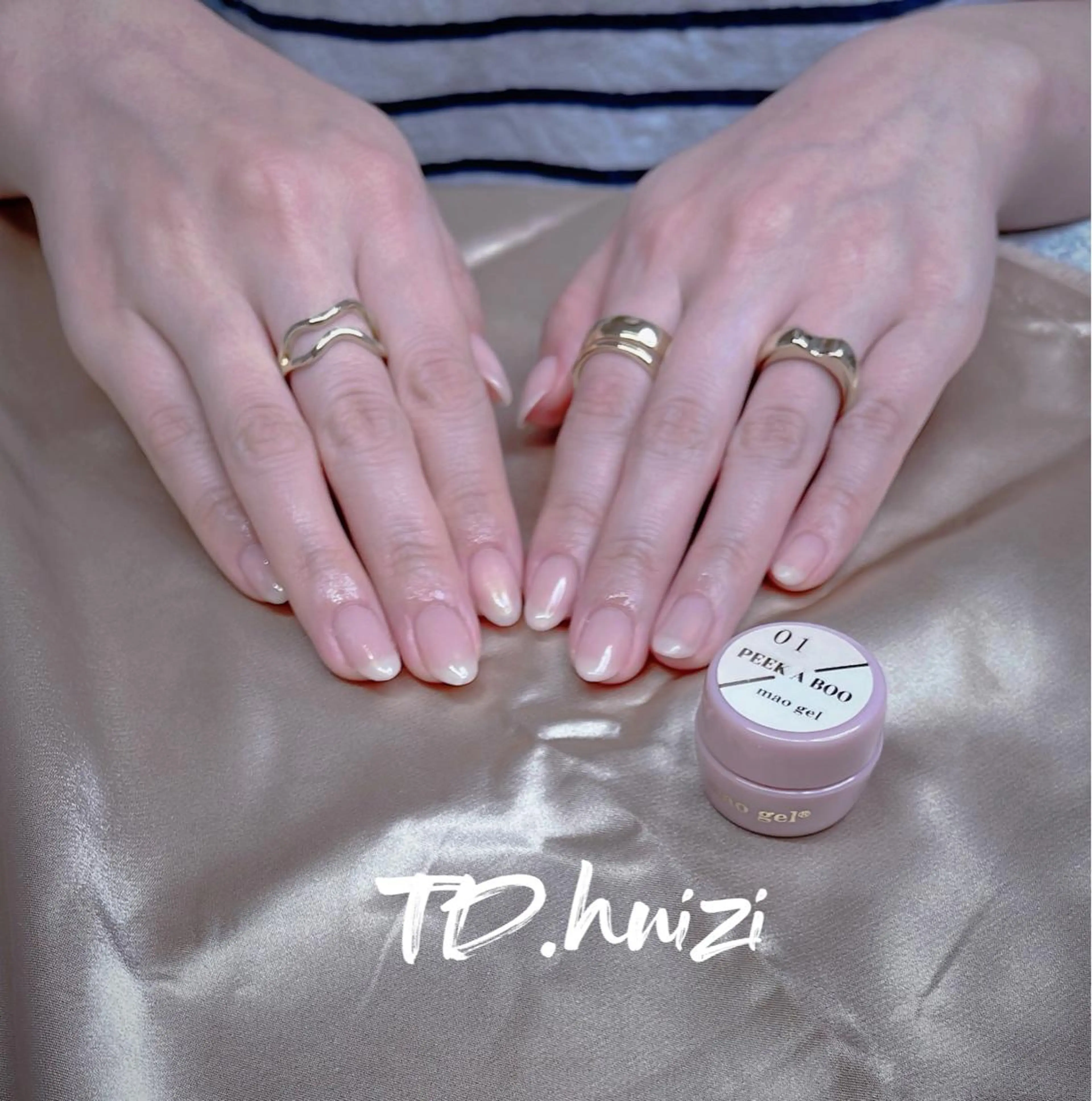 ミディアム ハンドネイル めぐみのネイルサロン 惠のネイルデザイン