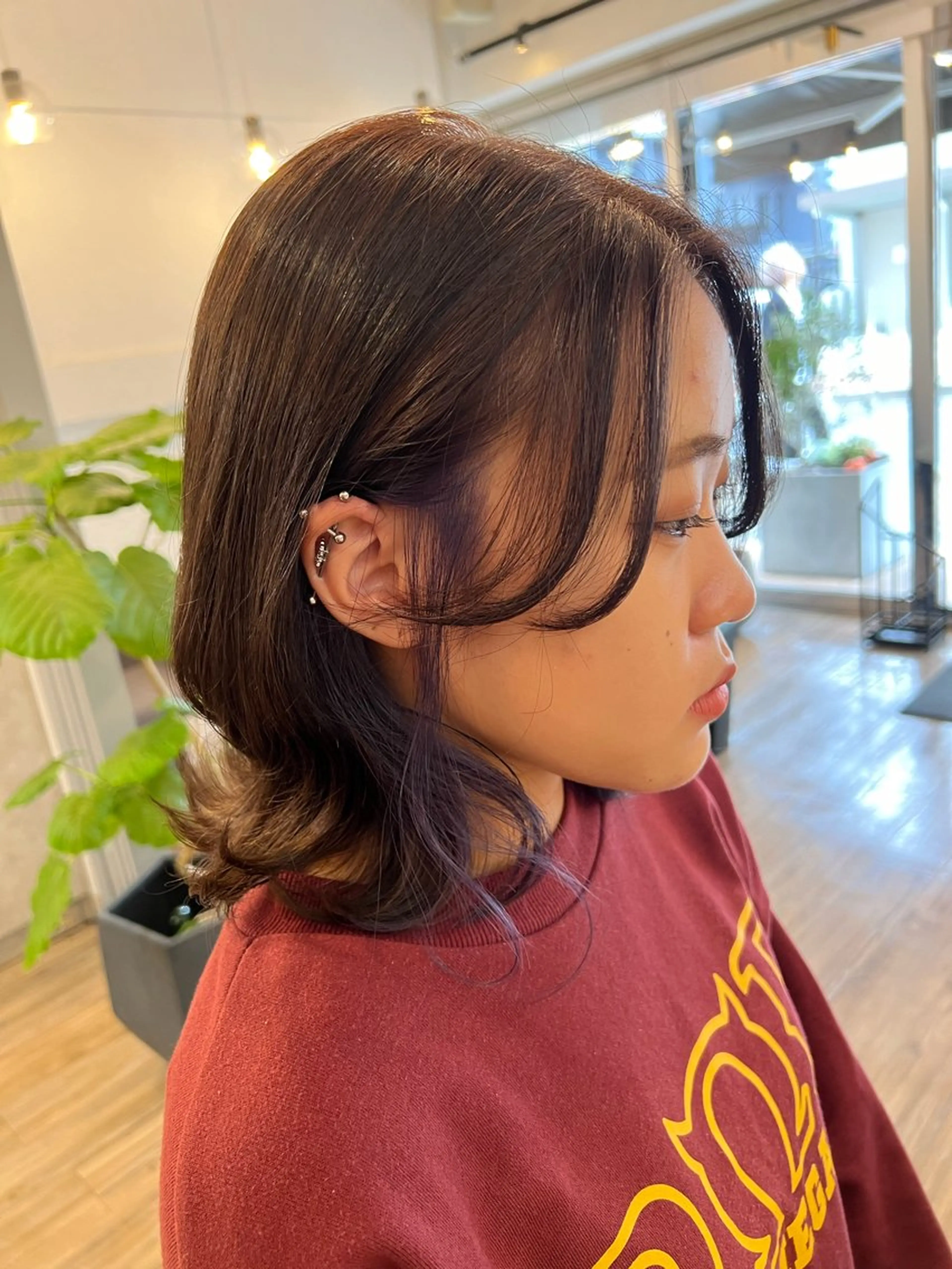 ミディアム カラー 透明感カラー バイオレットカラー カット ヘアカラー トリートメント いぐちしょうた🫧 VISAGEbaskのヘアスタイル