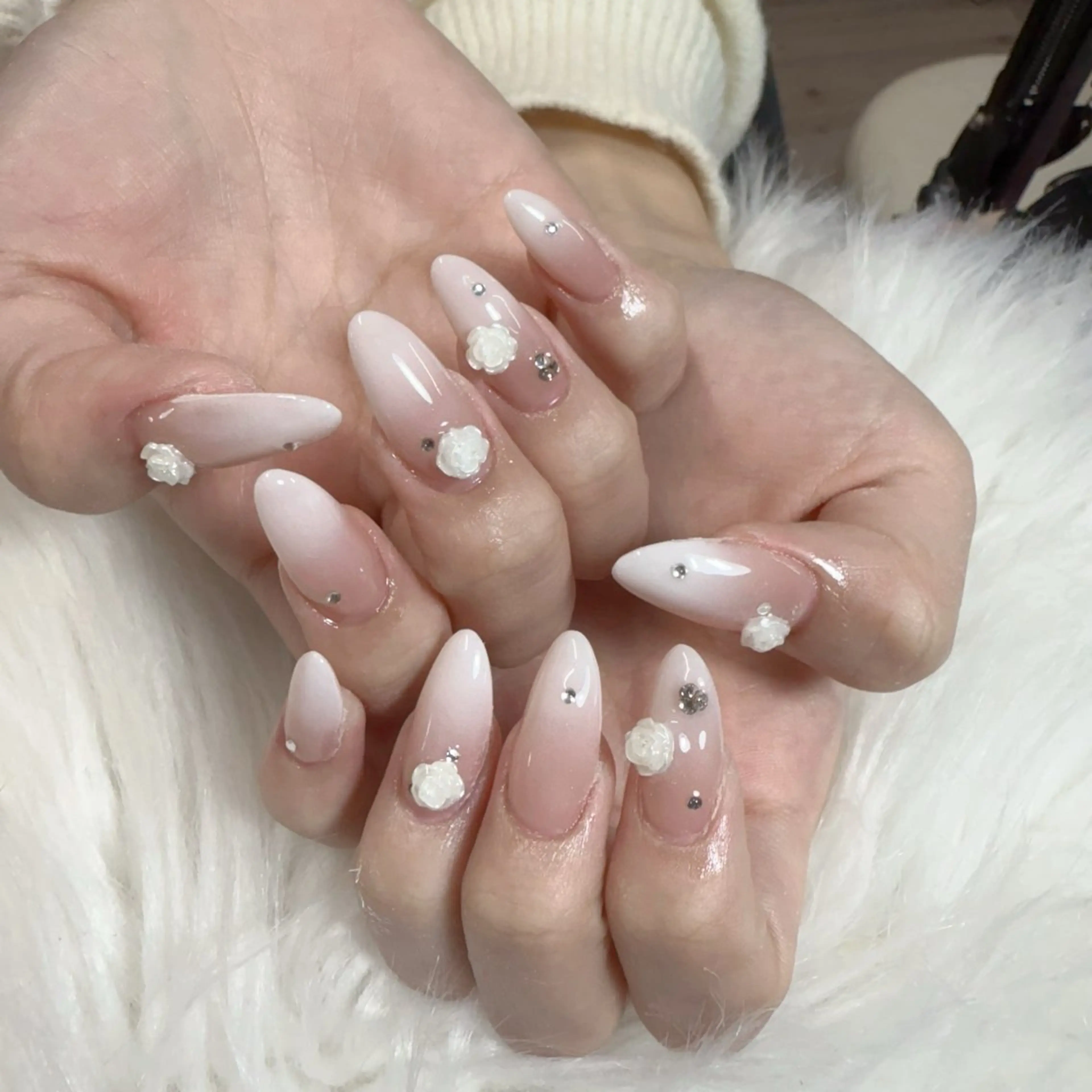 ネイル ハンドネイル 🐰Lemode🤍 パラジェル取扱店のネイルデザイン