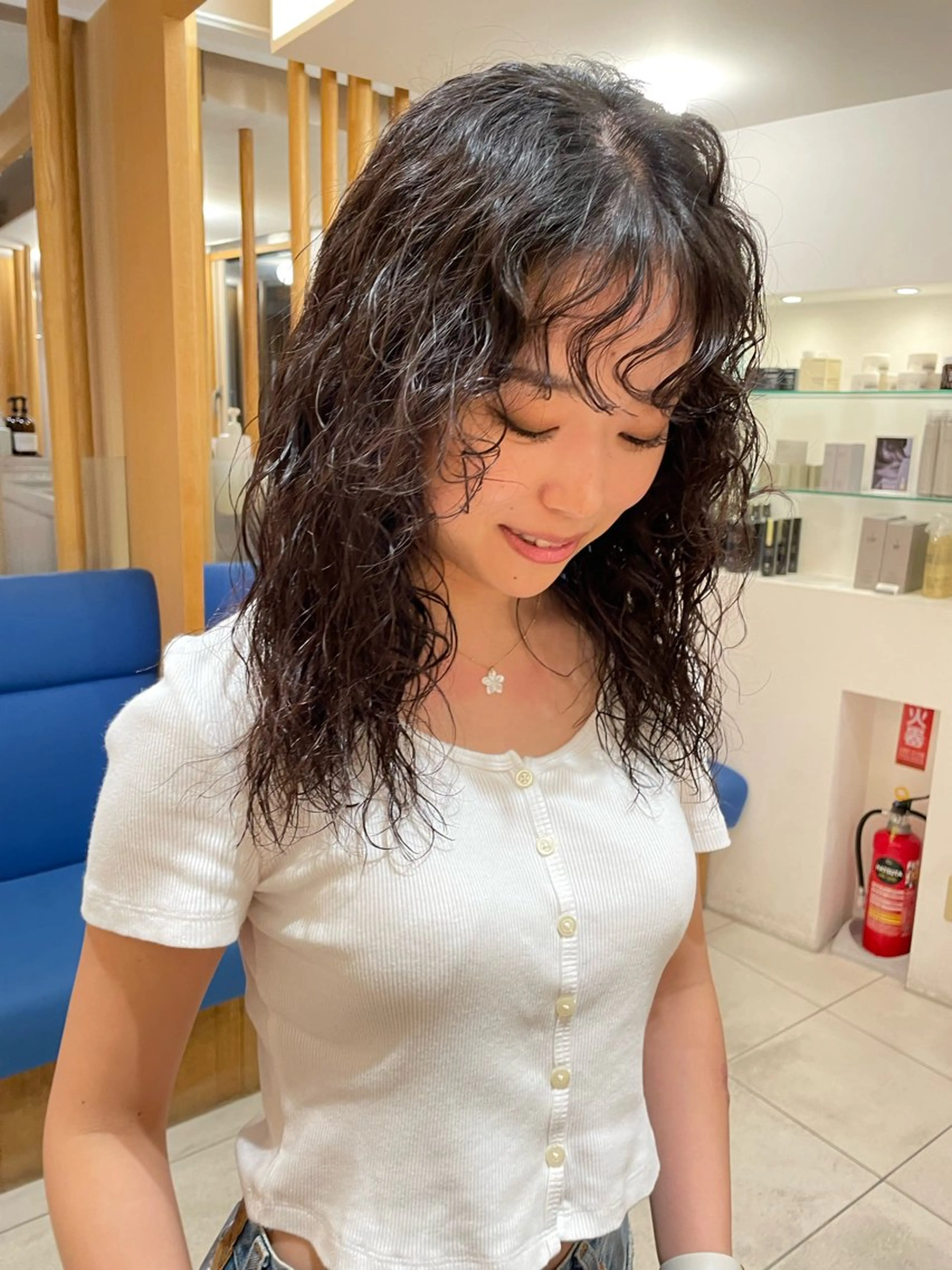 セミロング パーマ 🍊mai🍊 似合わせスタイル🌿のヘアスタイル