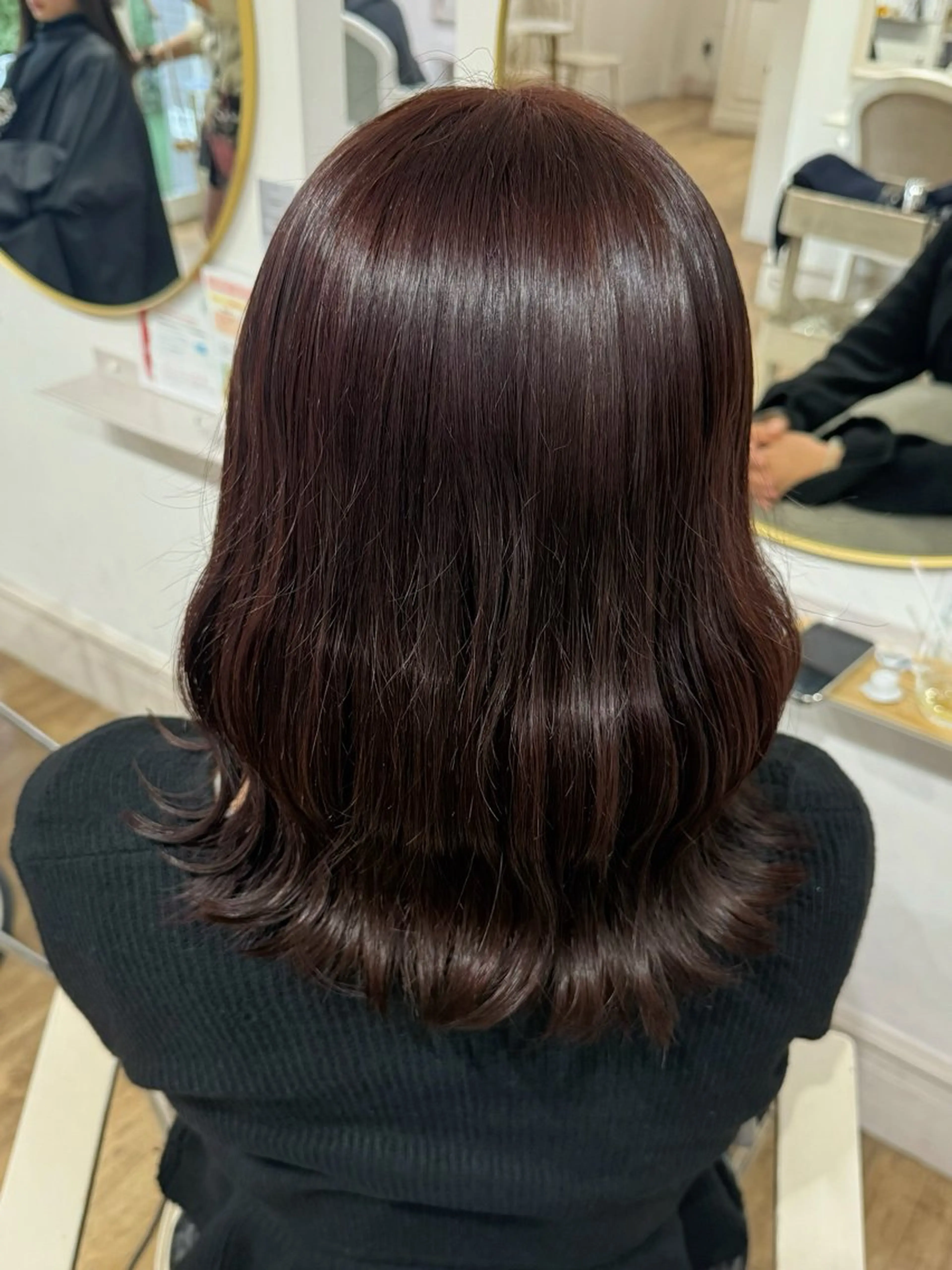 ミディアム カラー ヘアカラー トリートメント Ria🌙*ﾟ 艶カラーのヘアスタイル