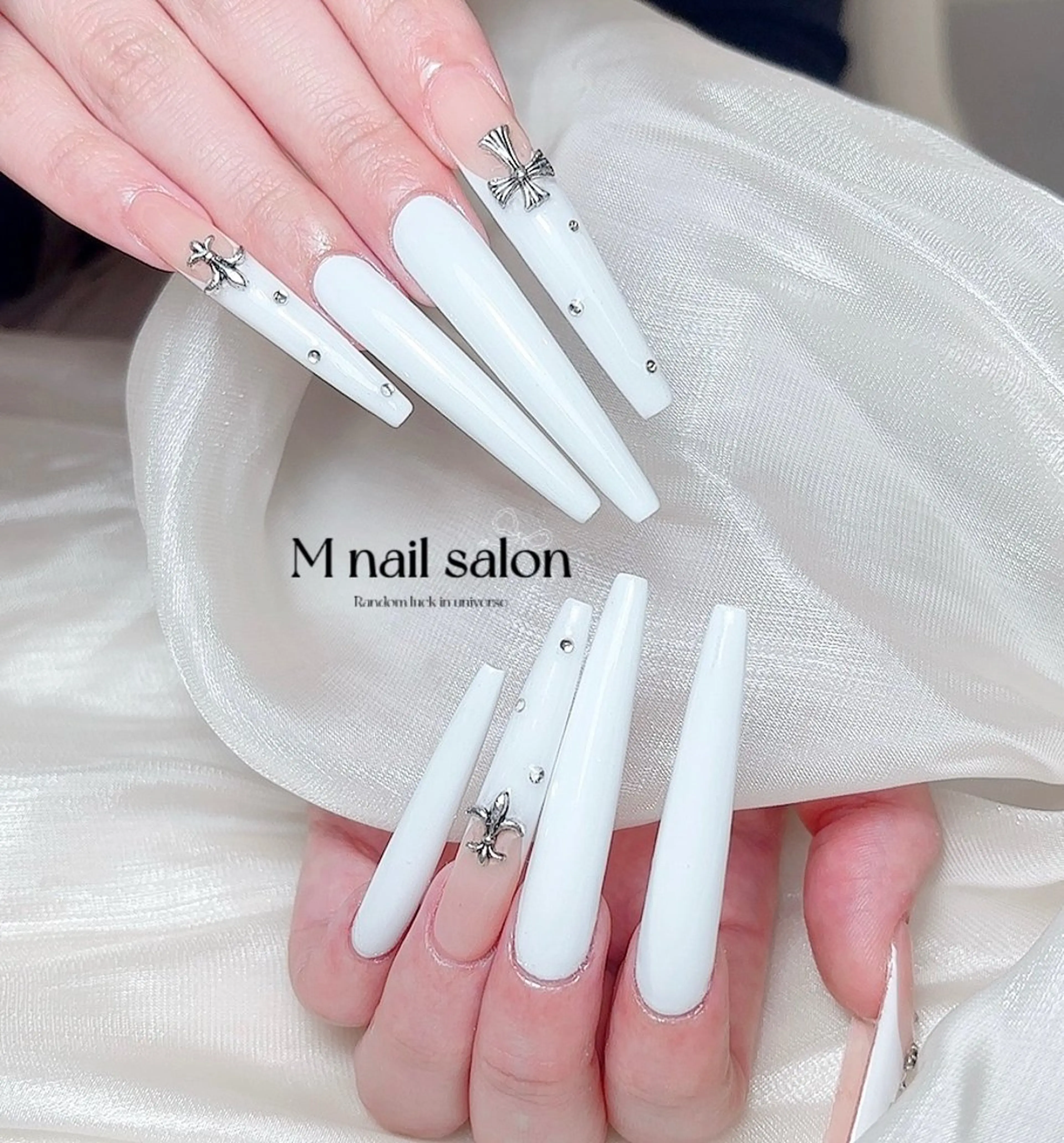 ネイル ハンドネイル M🌷nail 長さだし専門店のネイルデザイン