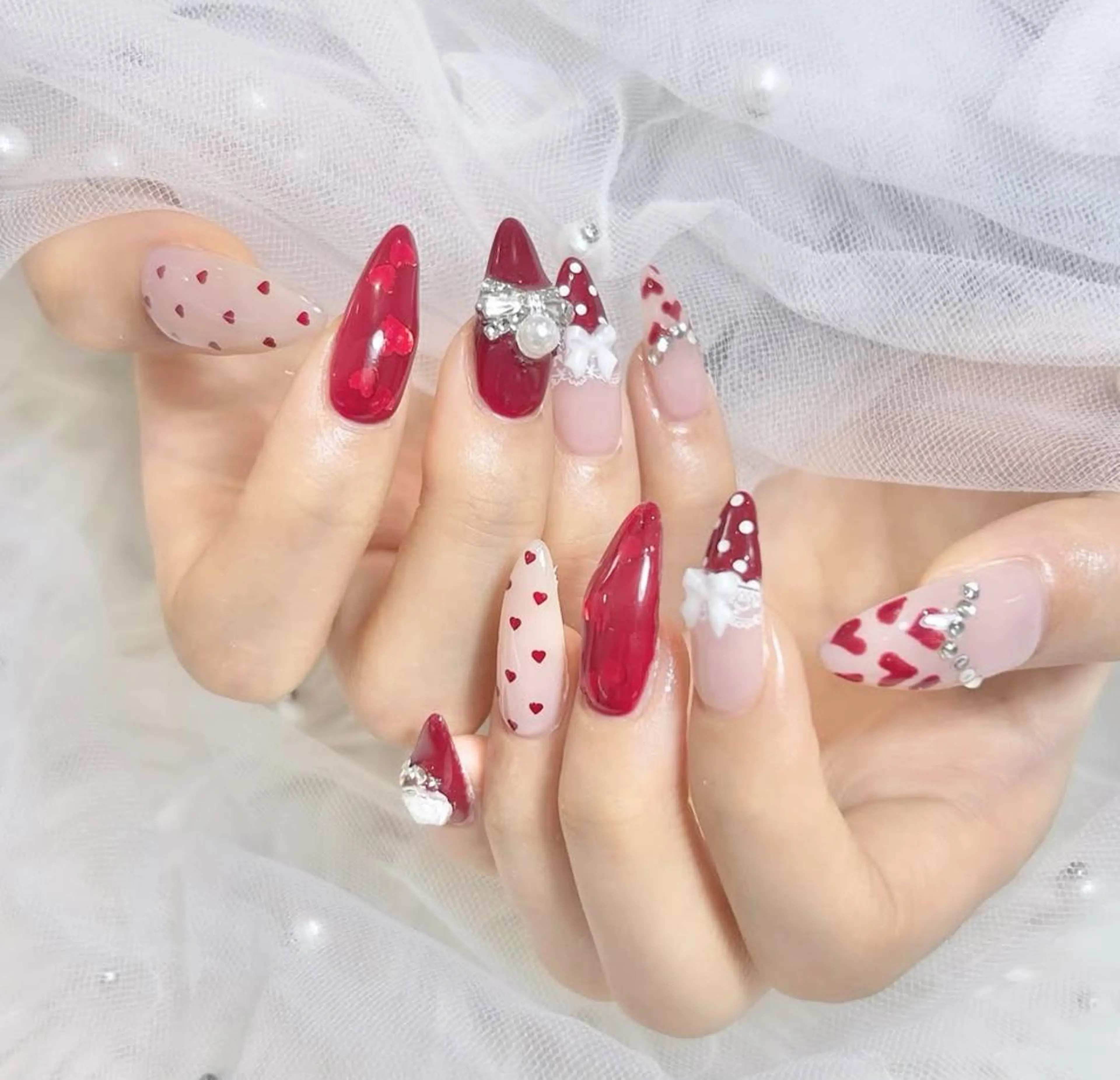 ネイル WISTERIA SAKAEのネイルデザイン