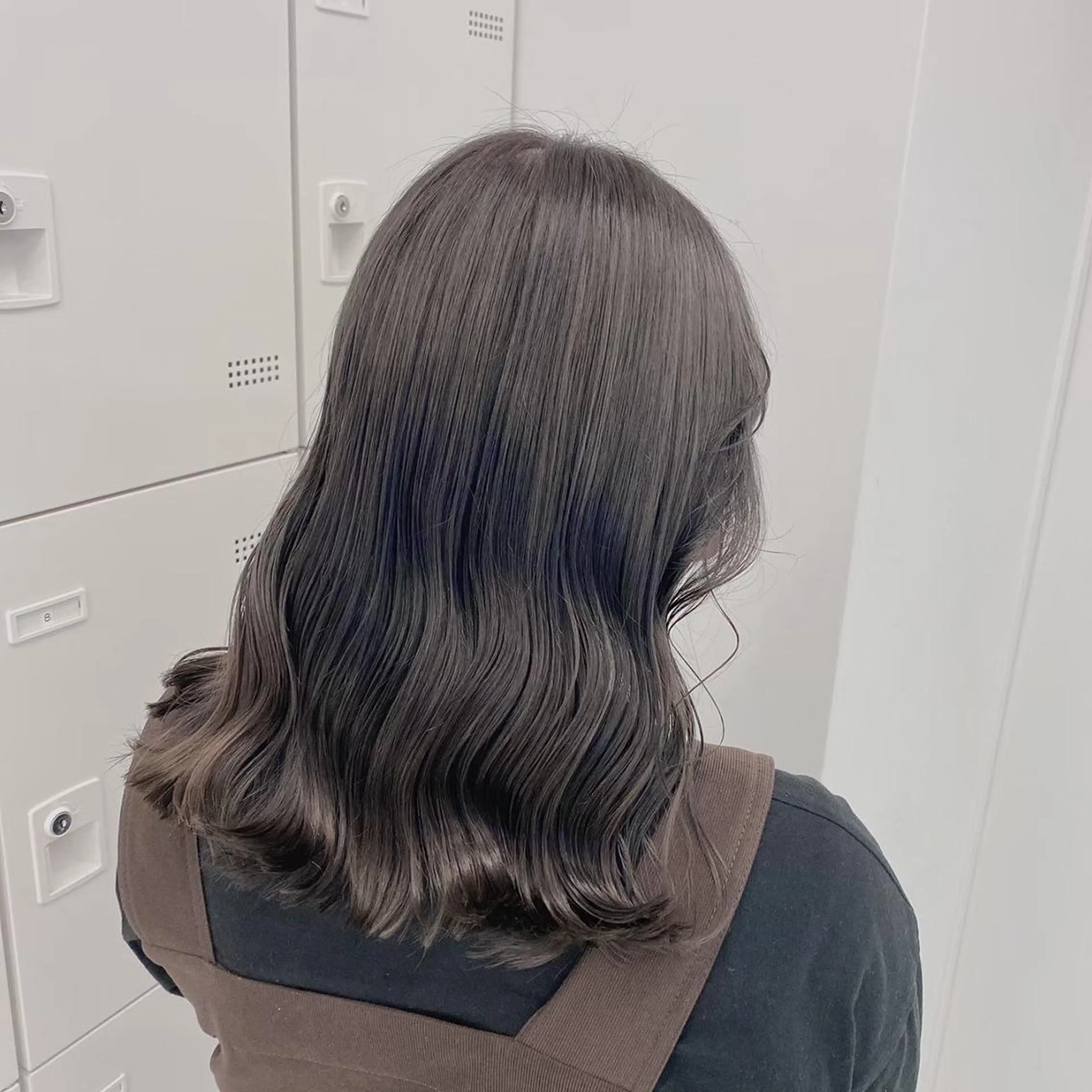 ロング カラー ヘアアレンジ ヘアカラー トリートメント ヘアセット 透け上品ハイトーン 職人ゆうと🤍のヘアスタイル