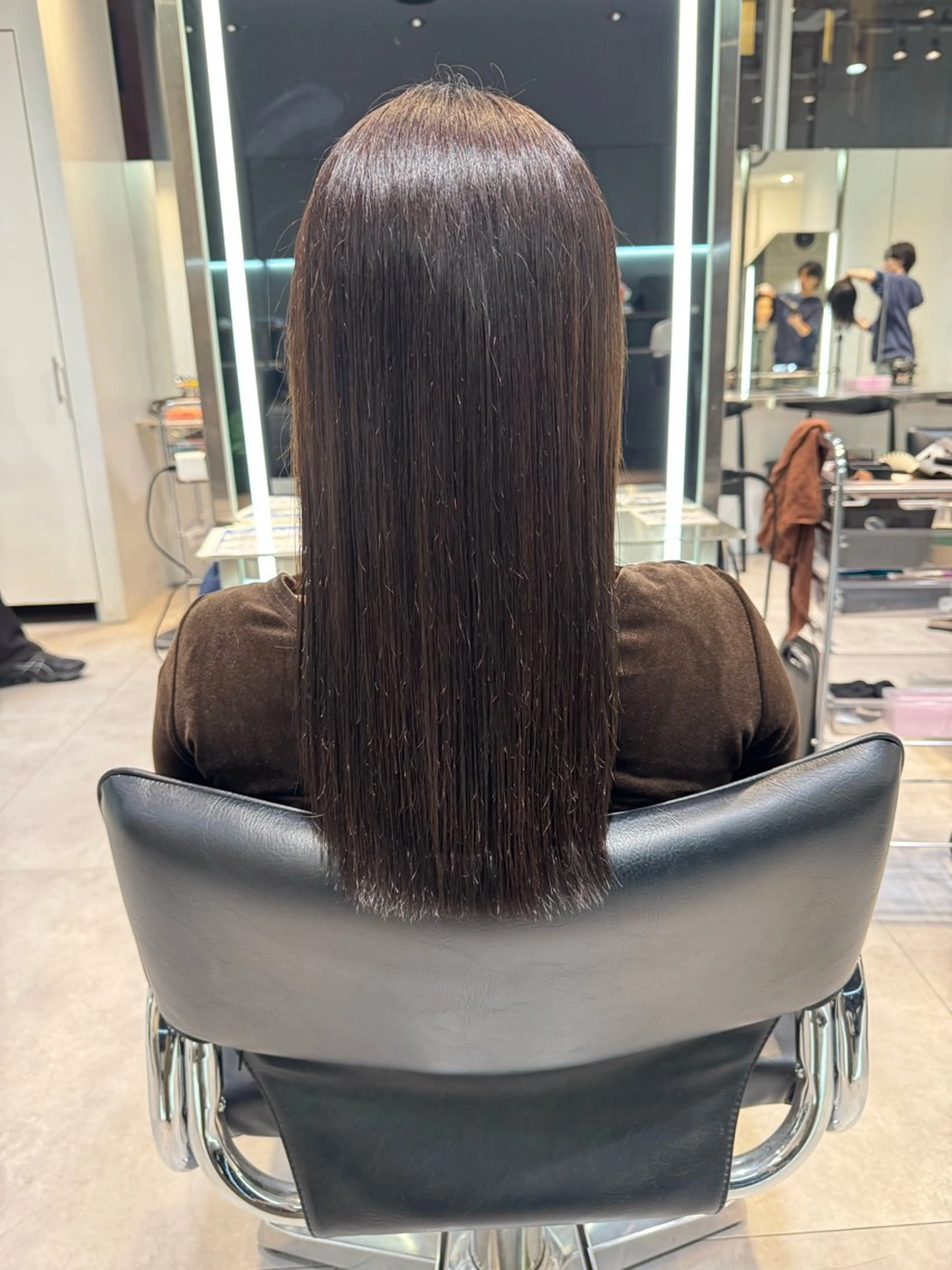 ロング カラー カット ヘアカラー トリートメント 人見知りさんでも安心 奥田 里佳子のヘアスタイル