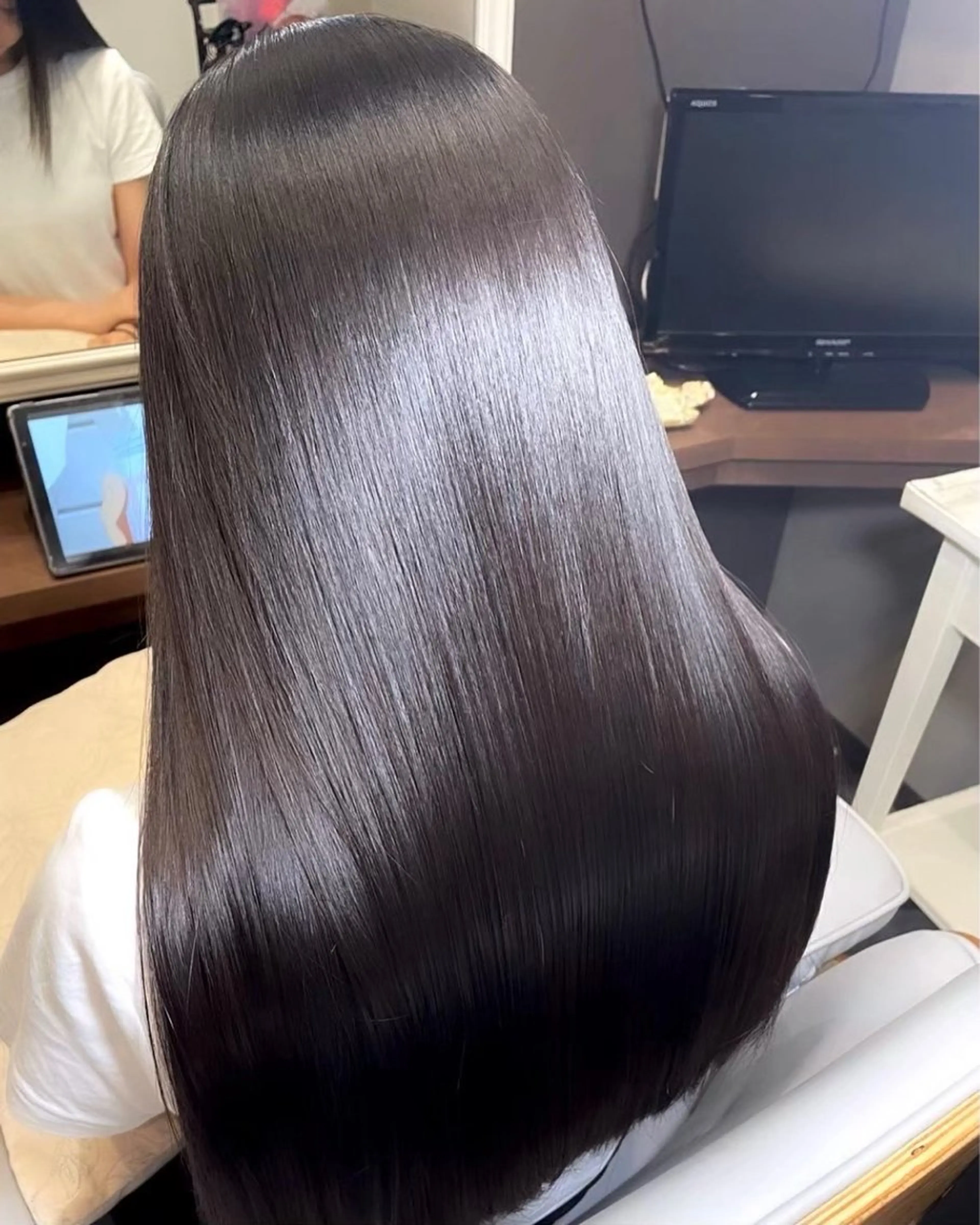 ロング カラー カット ヘアカラー concept   淡路店所属・柴田 桃佳のヘアスタイル