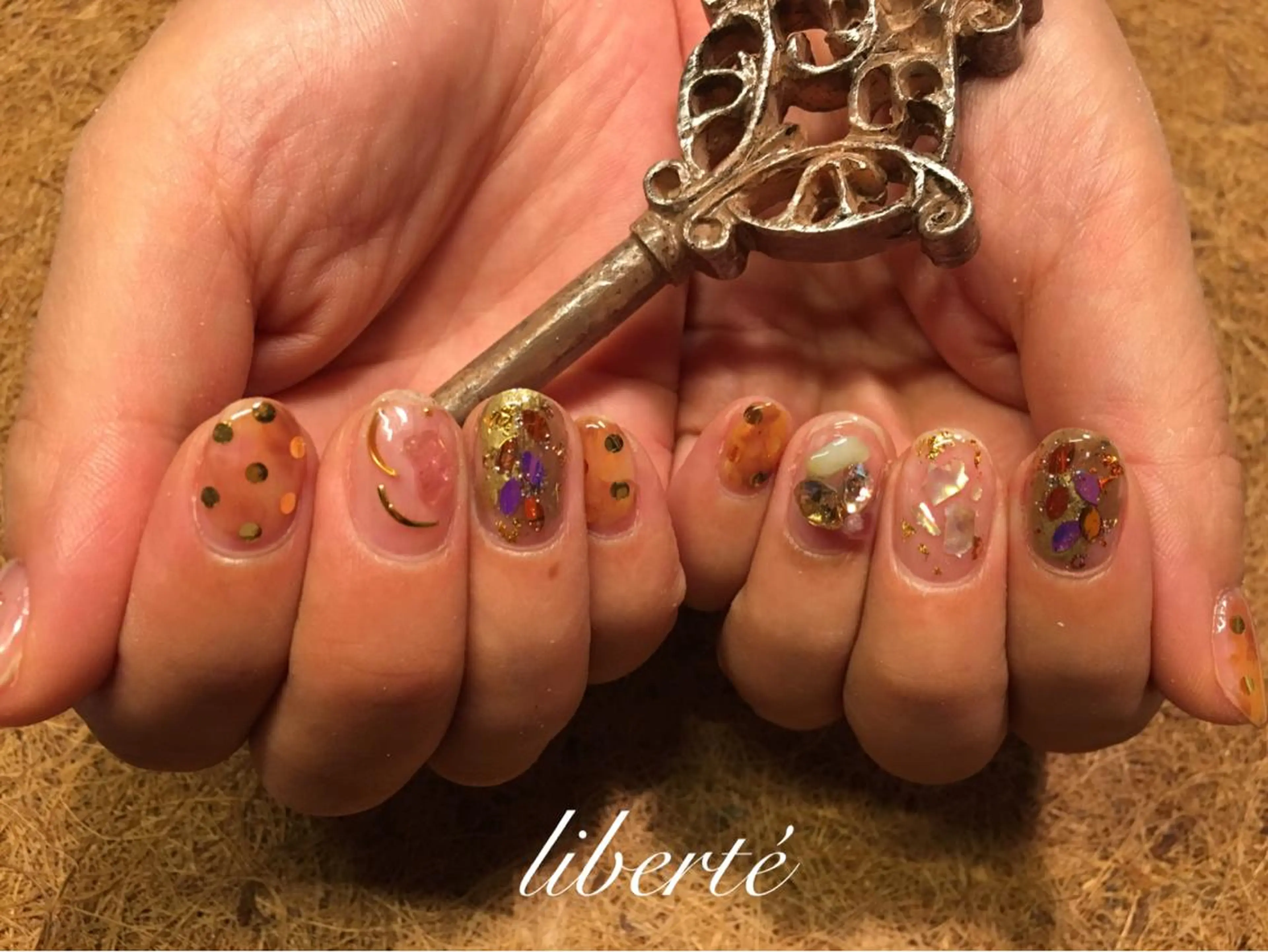 ネイル liberté (リベルテ)のネイルデザイン