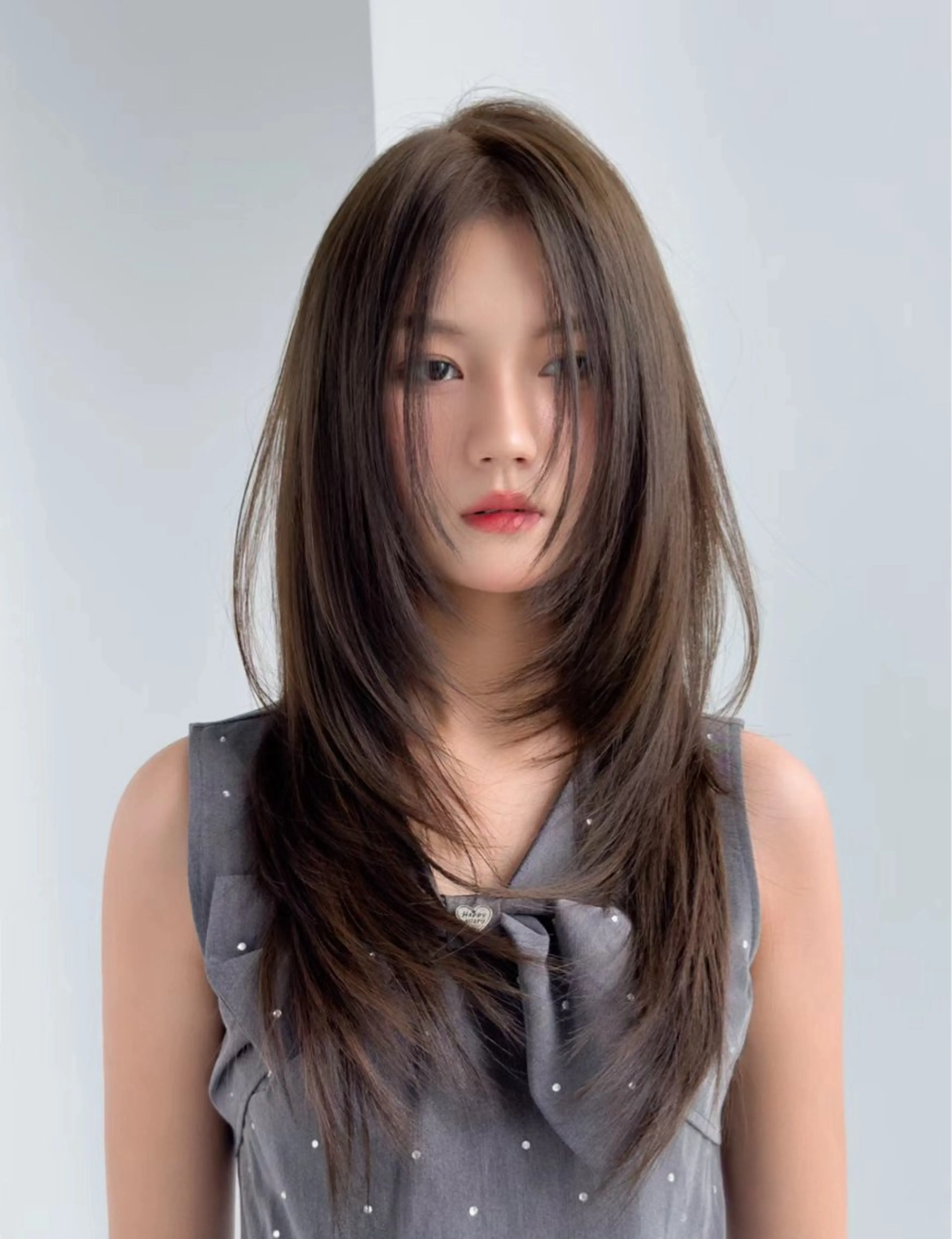 ロング 海野翔吾🇨🇳 ワンホンレイヤーのヘアスタイル