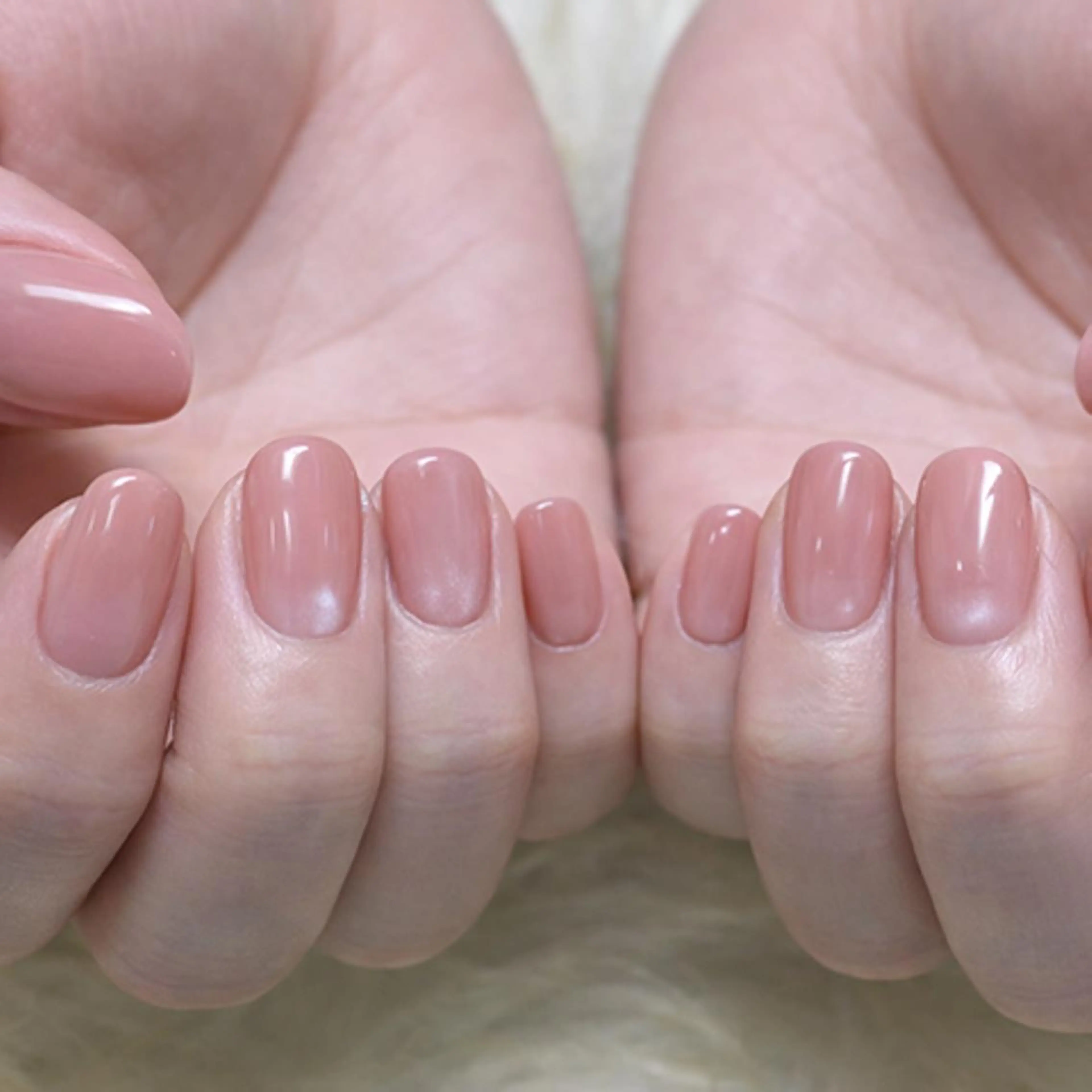 ネイル マグネットネイル ハンドネイル Miku. Nのネイルデザイン