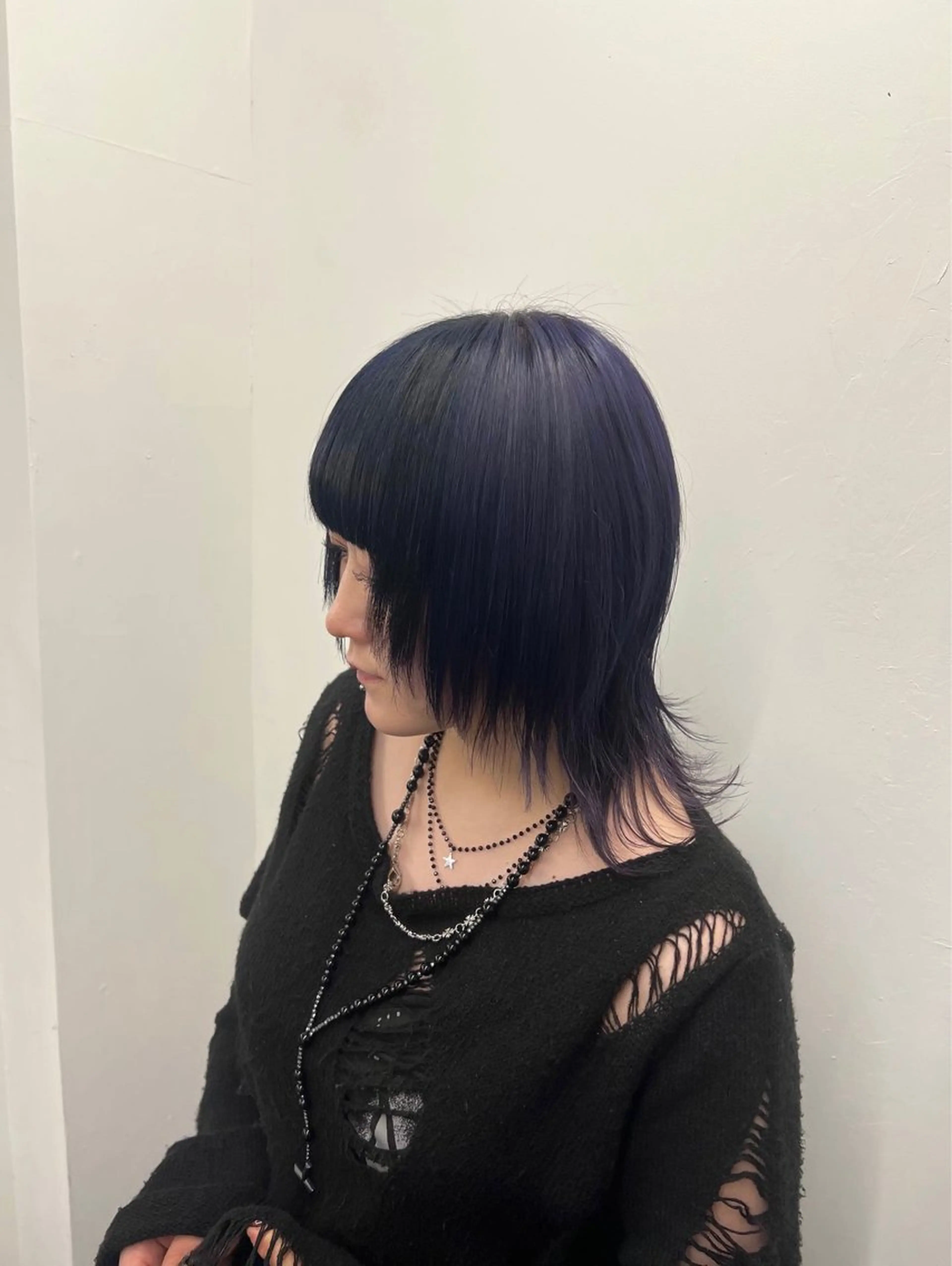 ミディアム カラー ヘアアレンジ デザインカラー 顔周りカット モリ ナツルのヘアスタイル