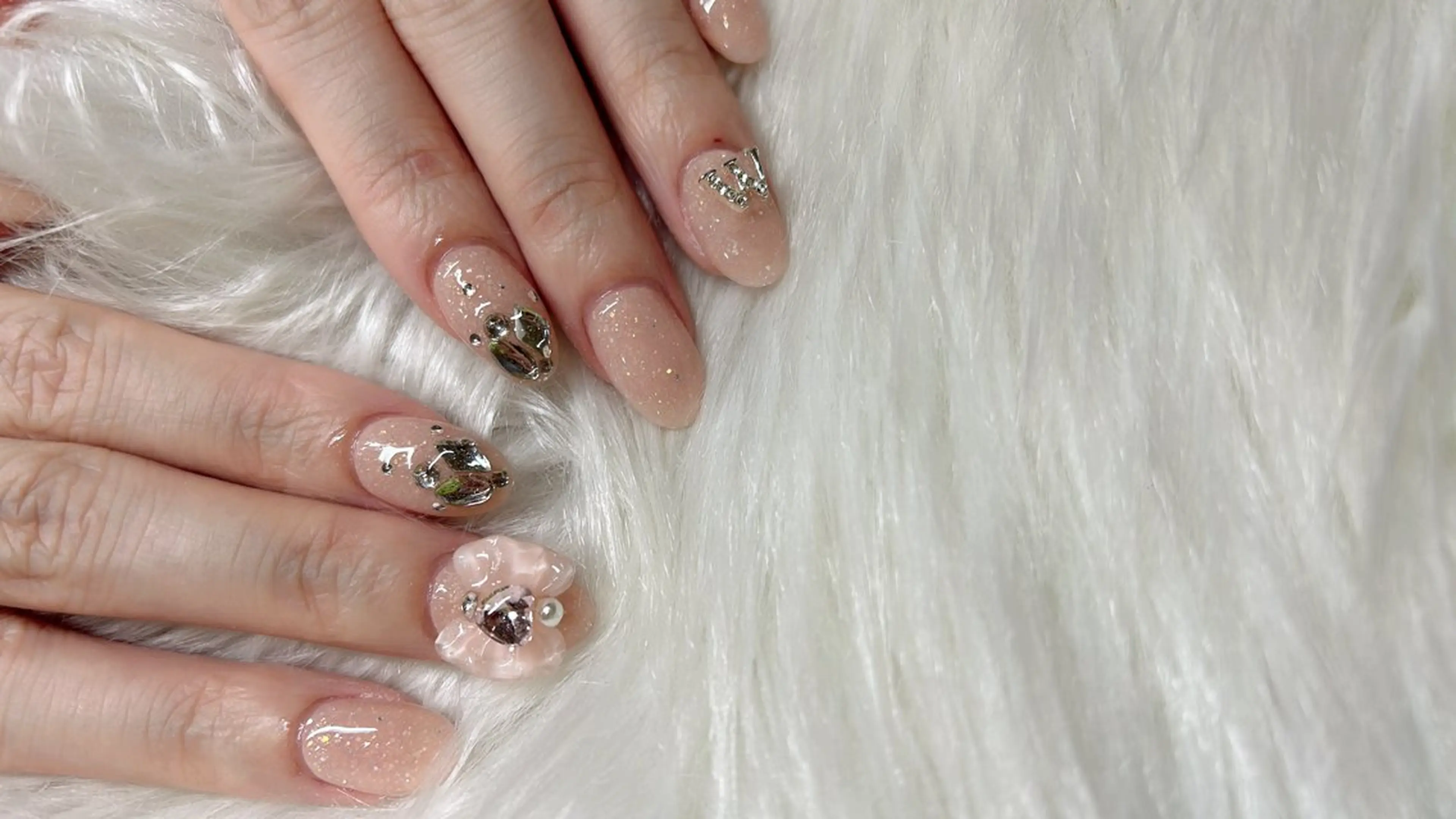 ネイル 《LB》ラブリエ Nail&eyeのマツエク・マツパデザイン