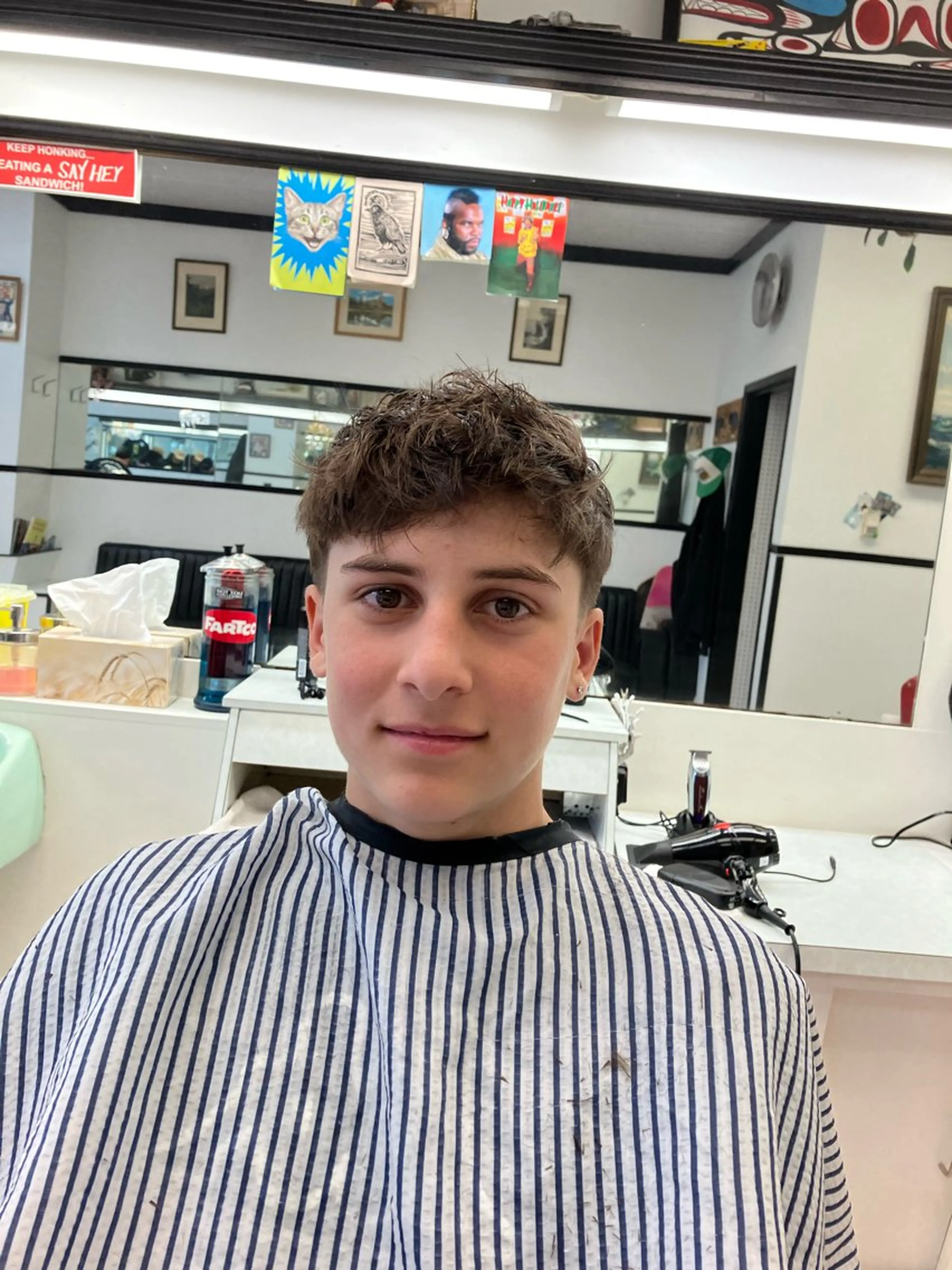 ショート 海外風ヘア/ メンズ専門💈のヘアスタイル