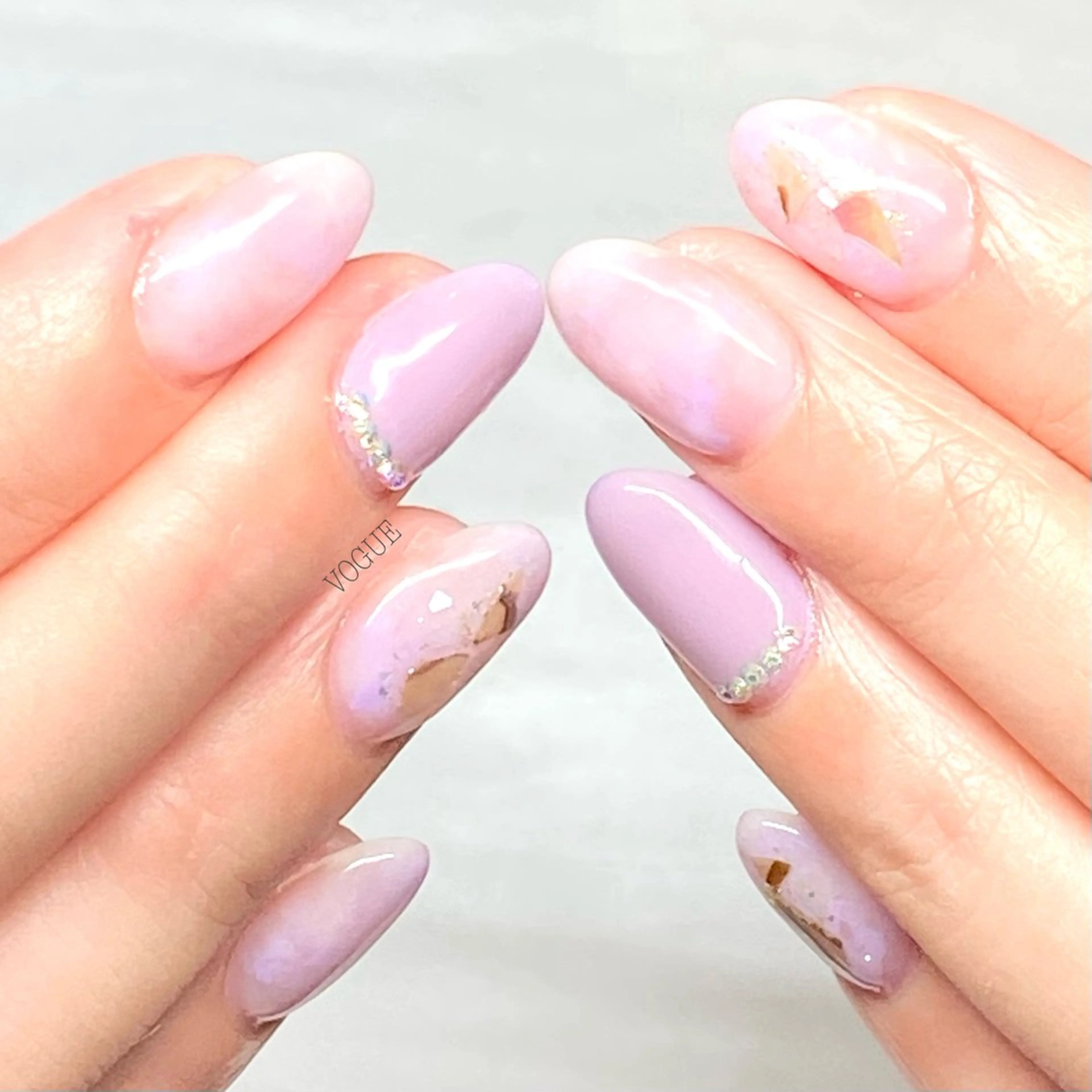 ネイル ハンドネイル VOGUE ×SWANのネイルデザイン