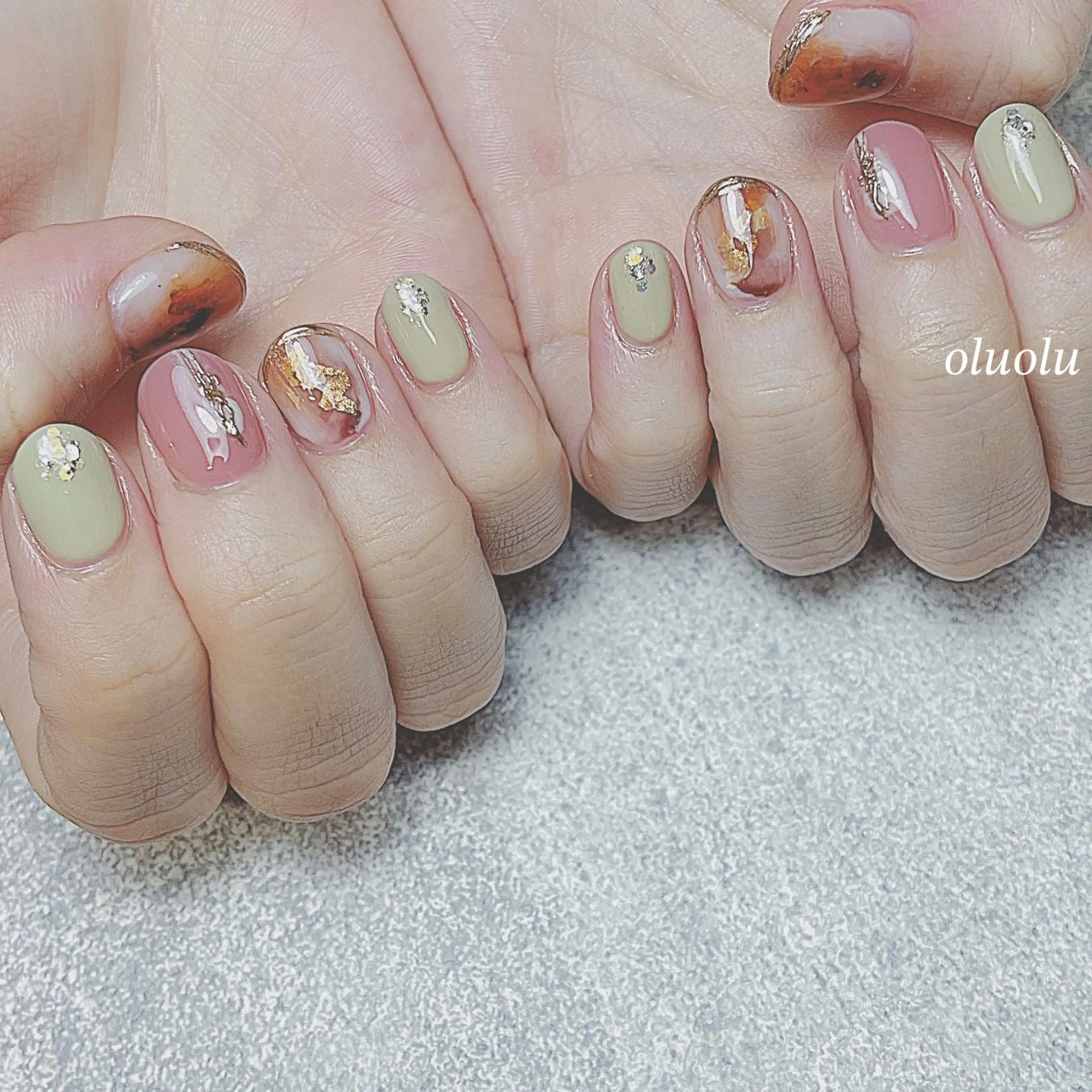 ネイル アートネイル べっ甲ネイル フットネイル ミラーネイル ニュアンスネイル ハンドネイル 大村 紬華のネイルデザイン