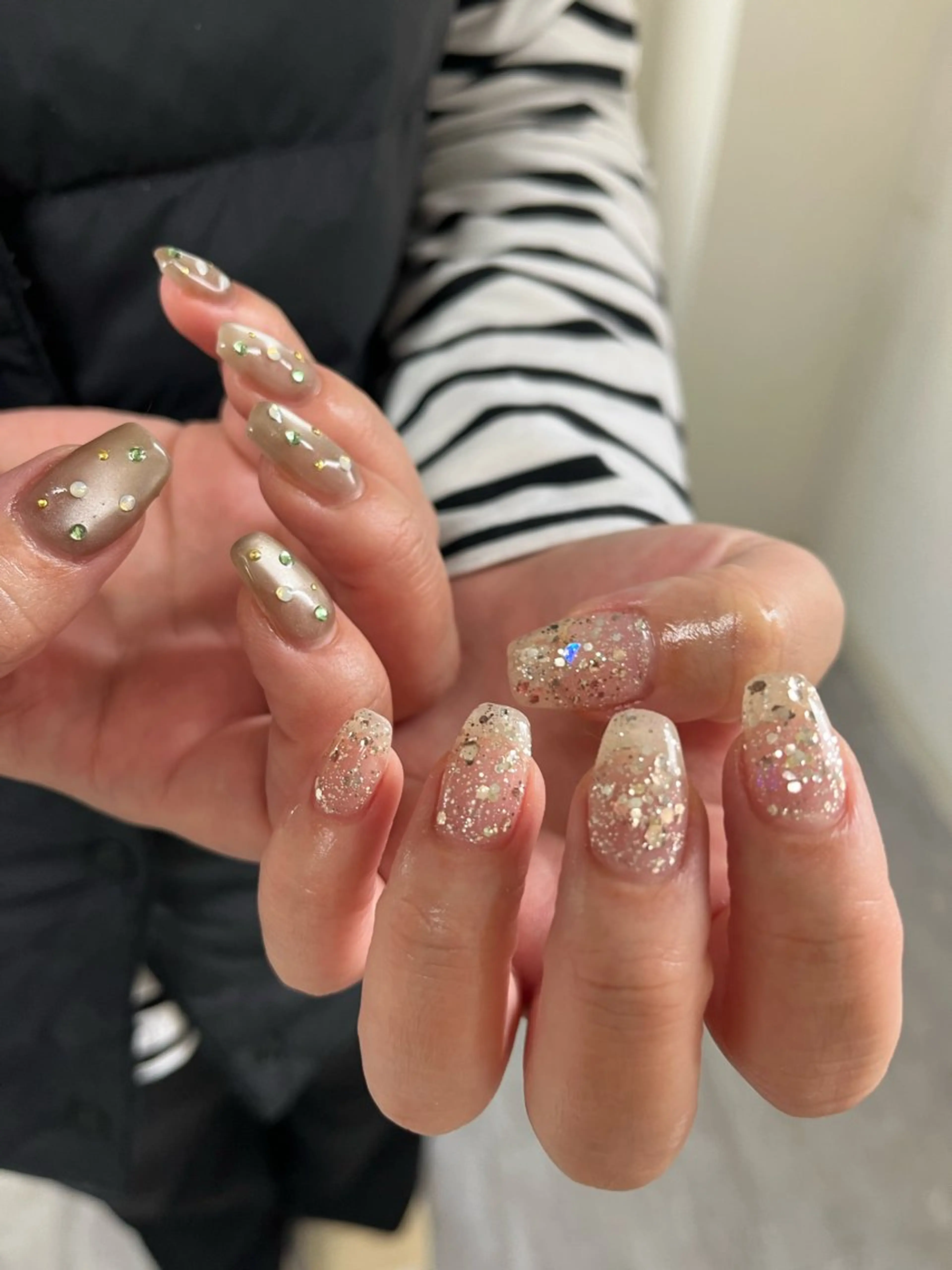 ネイル une／YUKINA 🫧大人nuanceのネイルデザイン