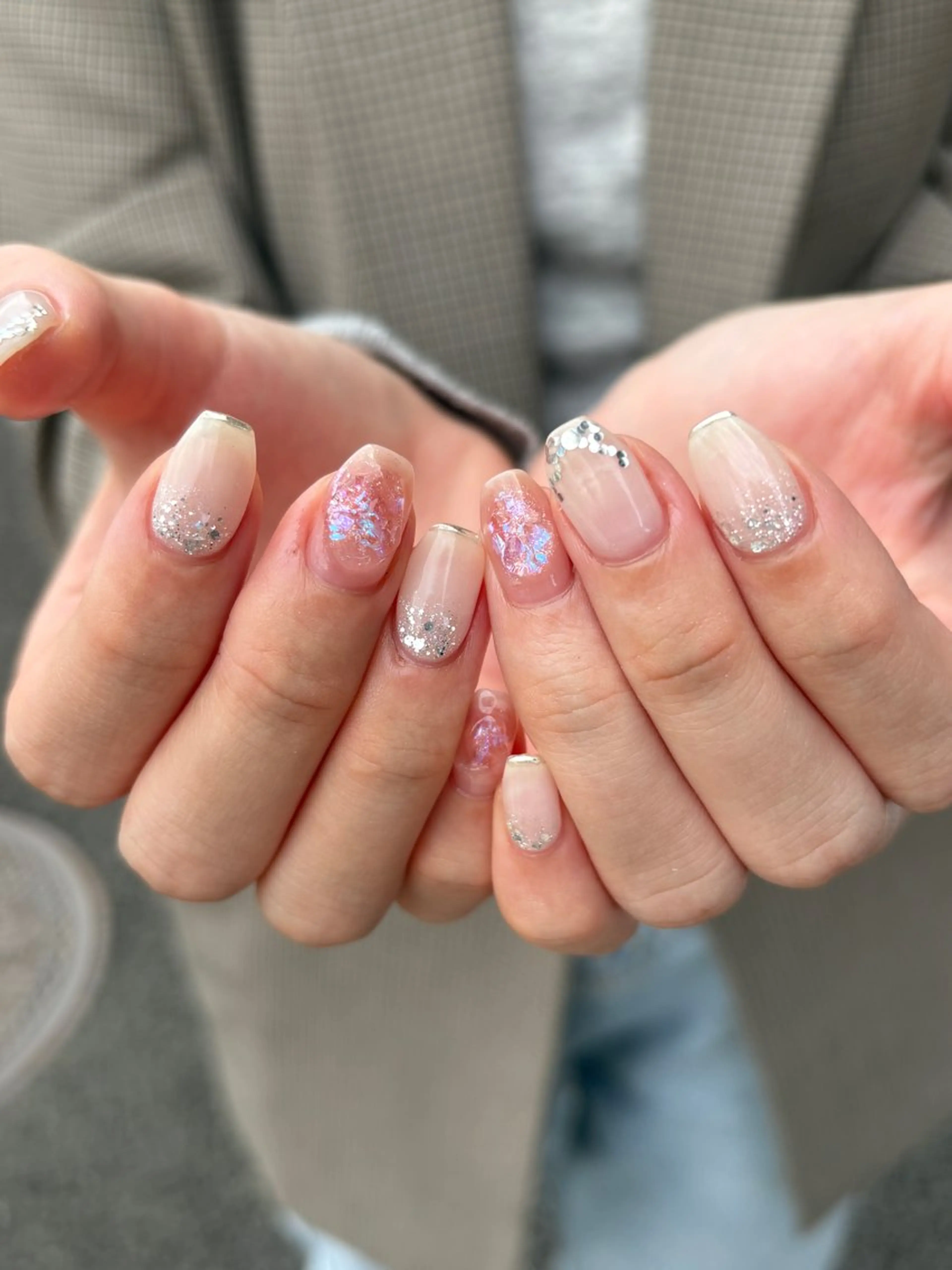 ネイル チークネイル フレンチネイル キラキラネイル 韓国ネイル ラメ(グリッター) ハンドネイル acs.n所属・ネイル，耳つぼ 風間すみれのその他イメージ