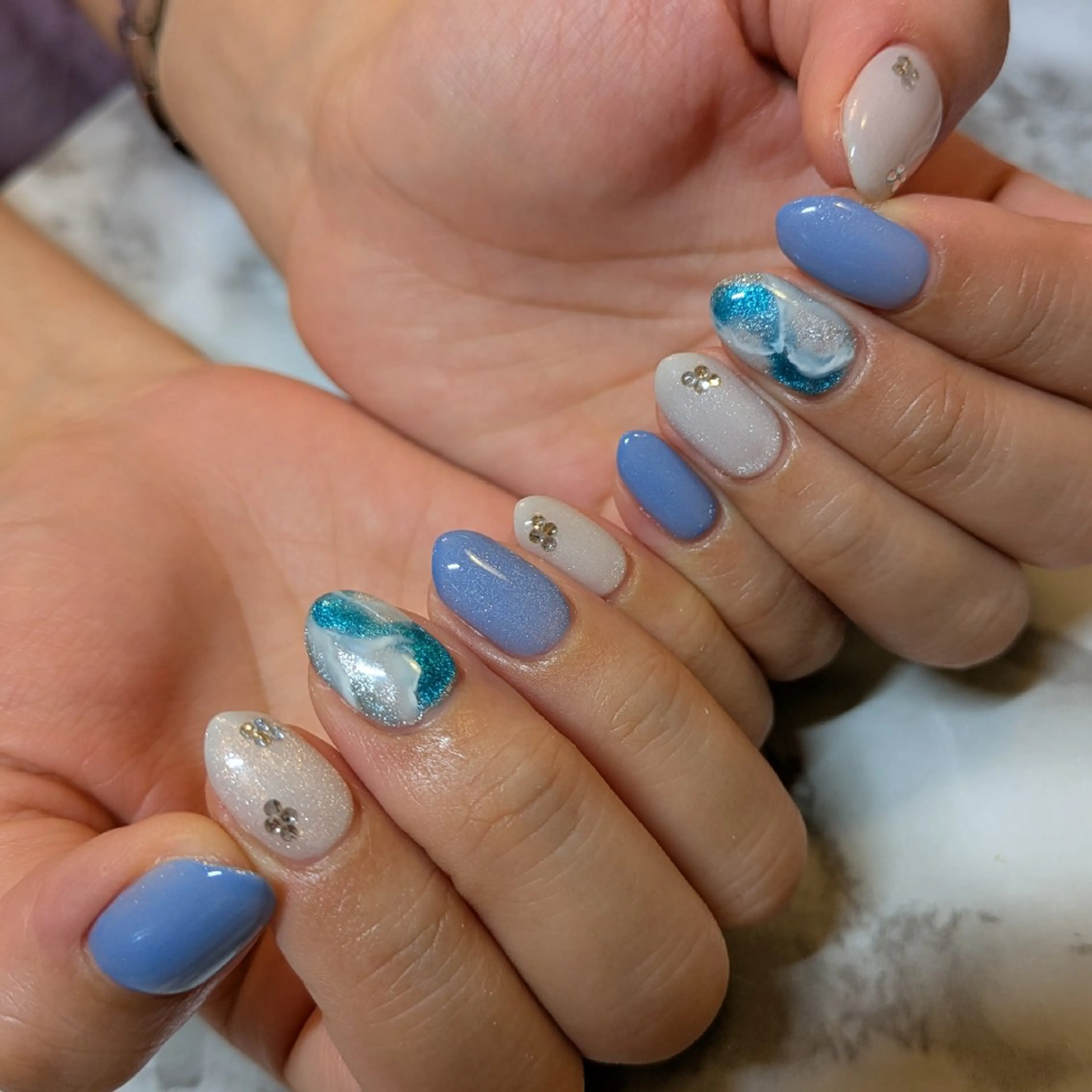 ネイル 夏ネイル ジェヌインネイル 河内のネイルデザイン