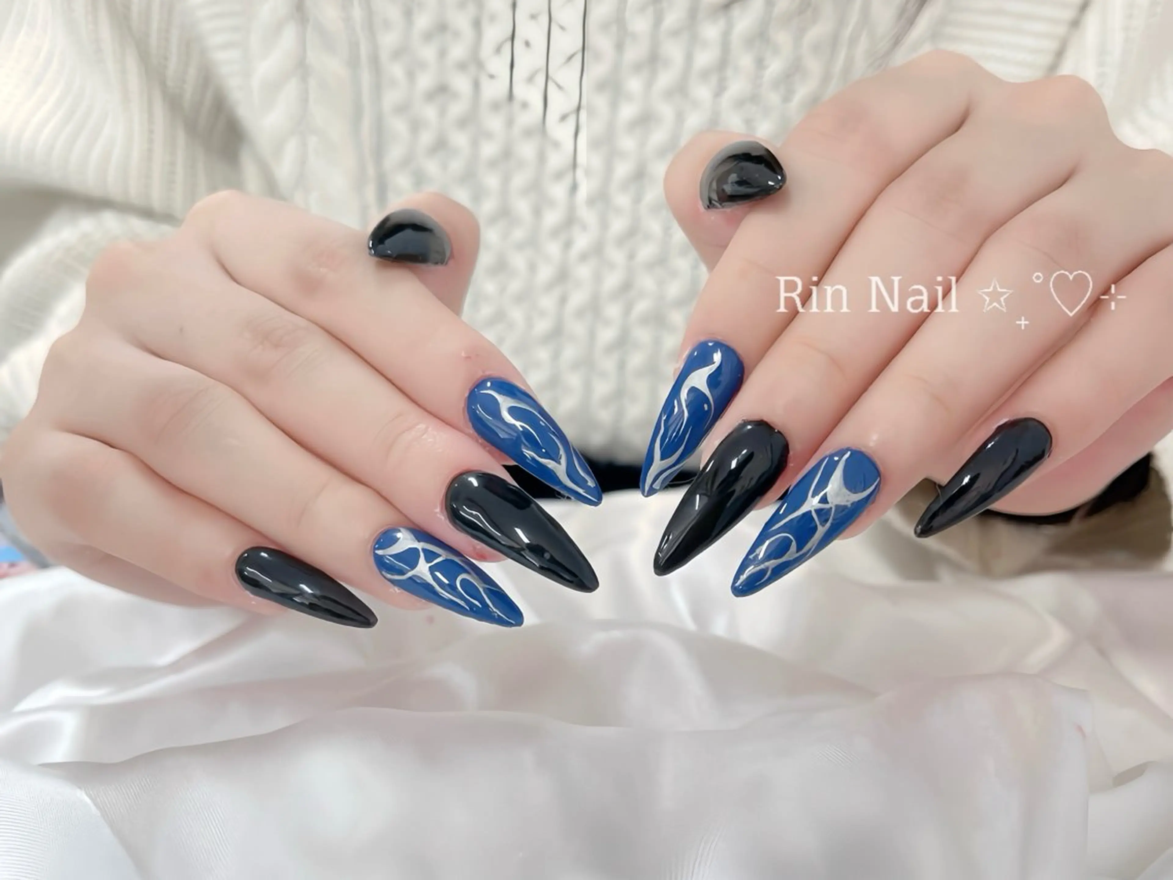 ネイル チークネイル フラッシュネイル フラワーネイル フットネイル ジェルネイル ハンドネイル Rin Nail Shinokuboのネイルデザイン