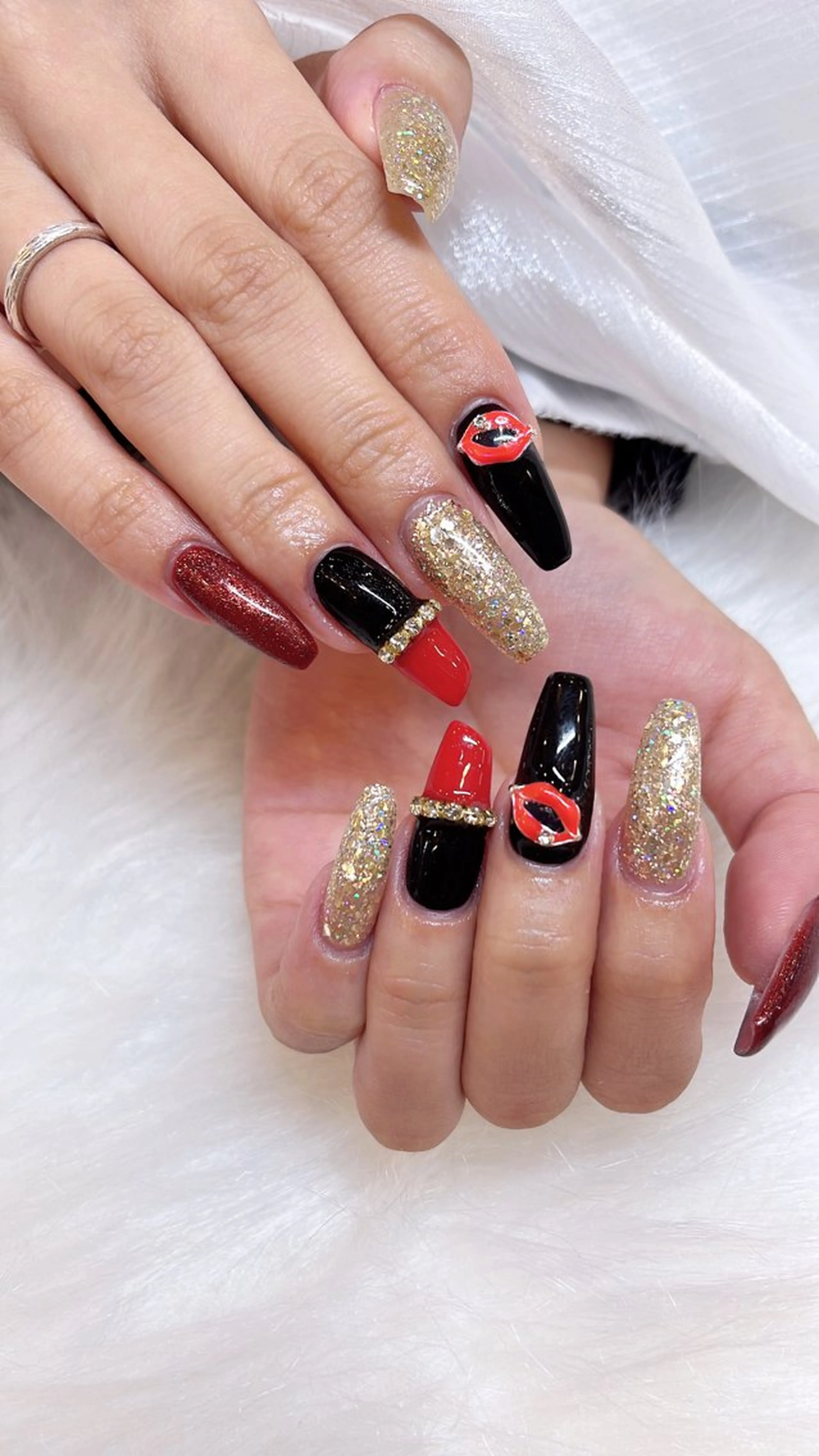 ネイル ハンドネイル ハンドケア COCO ネイルのネイルデザイン