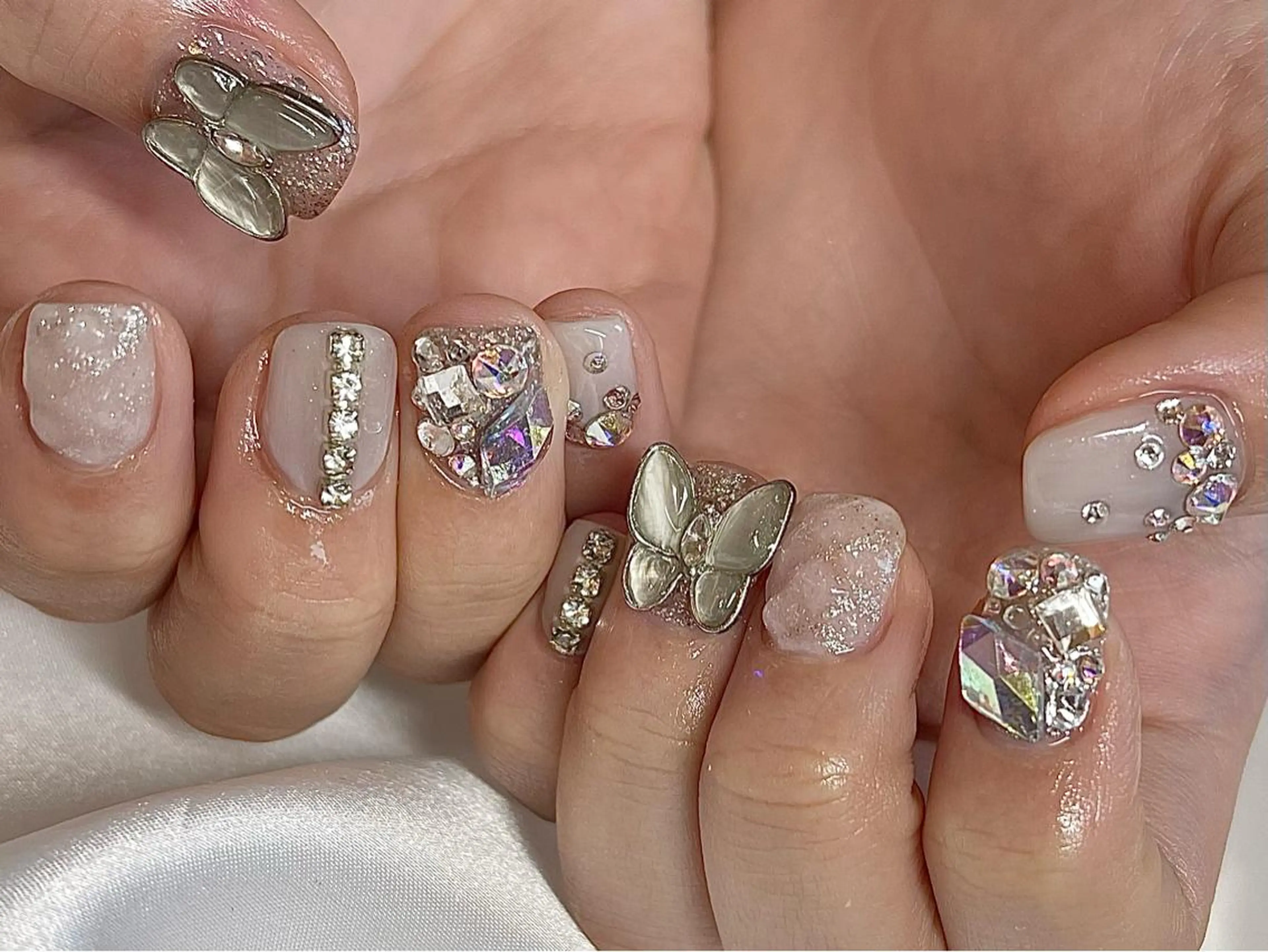 ネイル ジェルネイル 韓国ネイル 持ち込み ショートネイル ワンホンネイル . Emmyのネイルデザイン